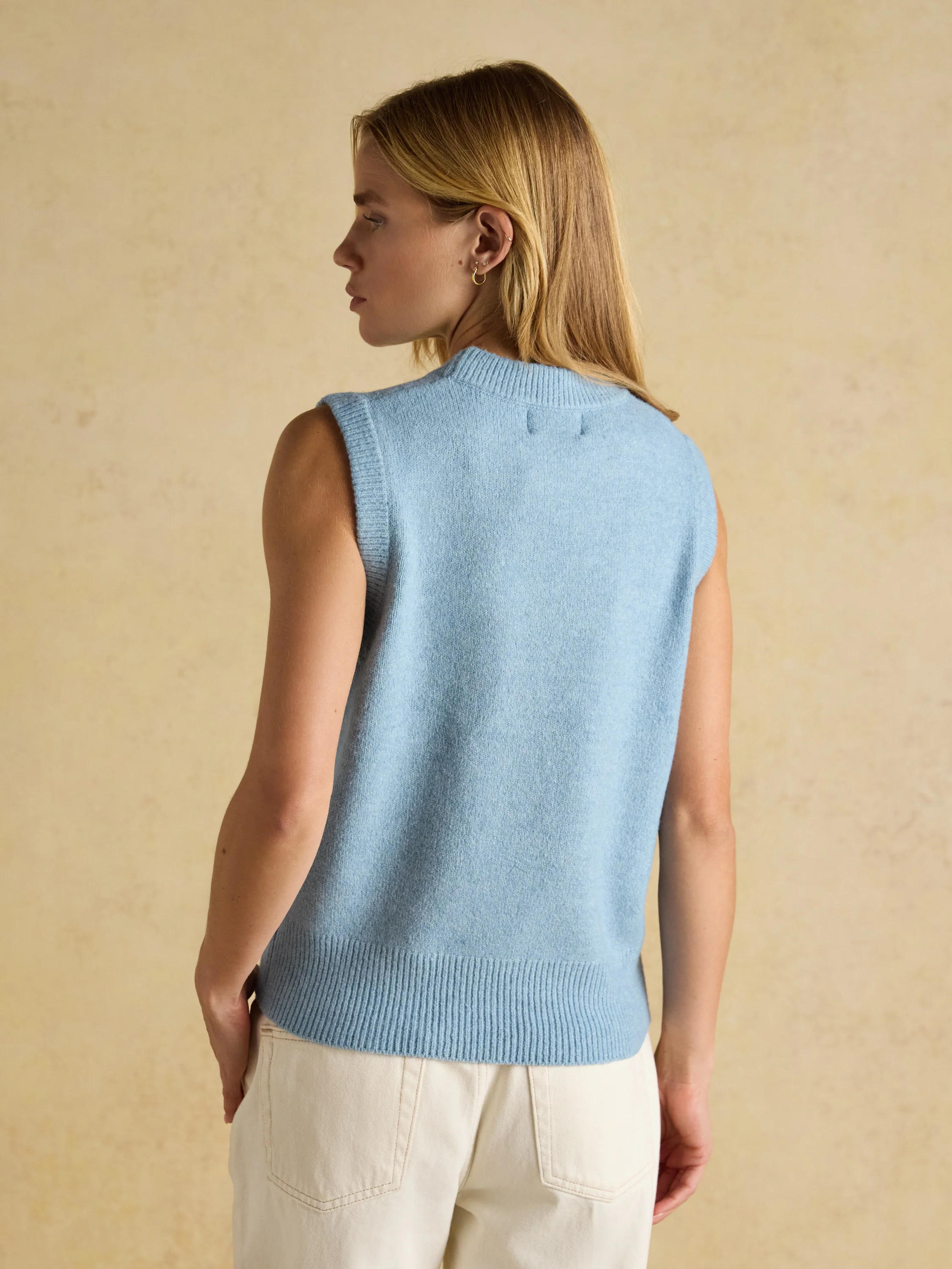 Holly Knitted Vest - Image 14