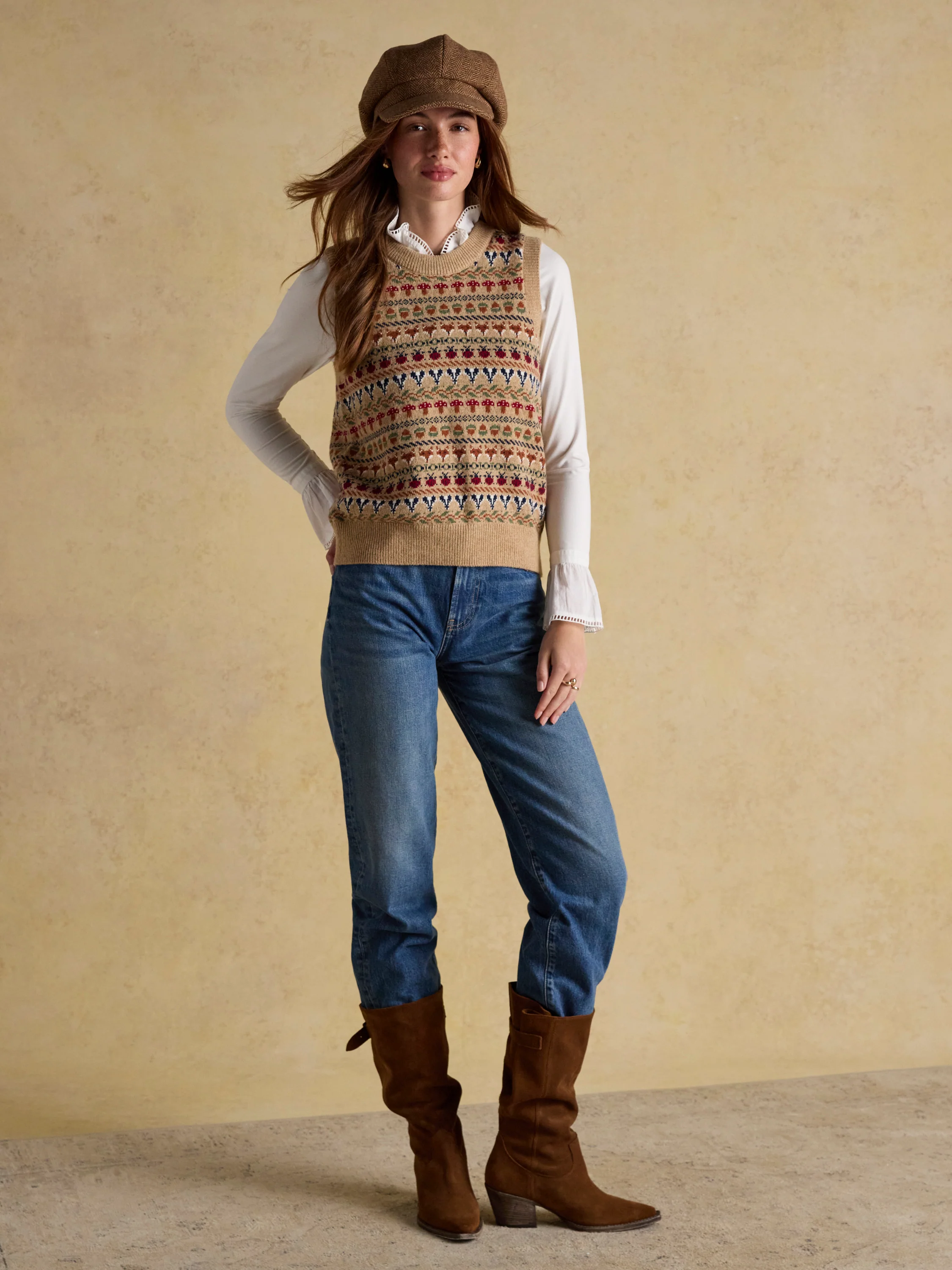 Woodland Oatmeal Cotton-Rich Intarsia Crew Neck Knitted Vest - Image 7
