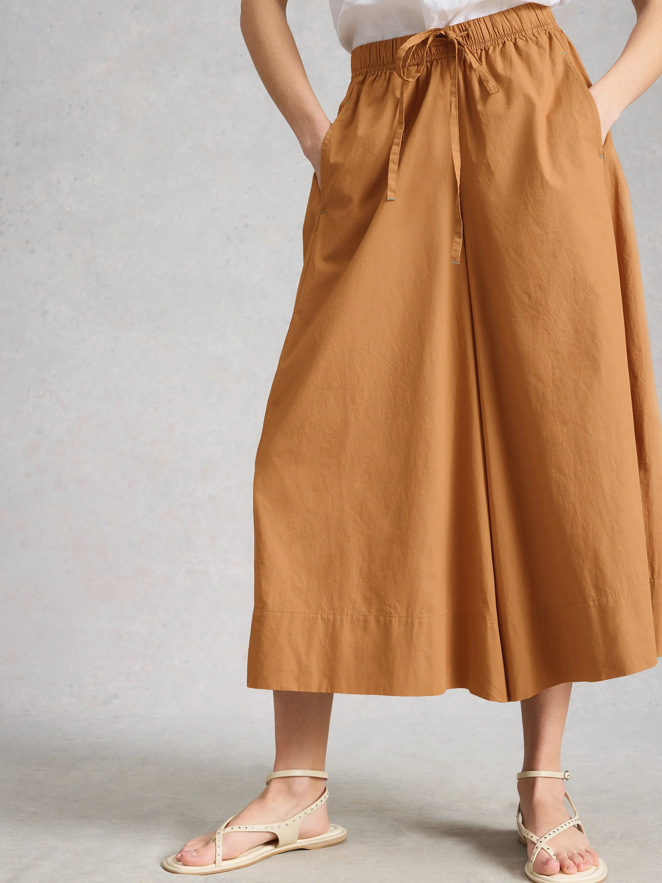 Lauryn Poplin Wide Leg Crop - Image 2