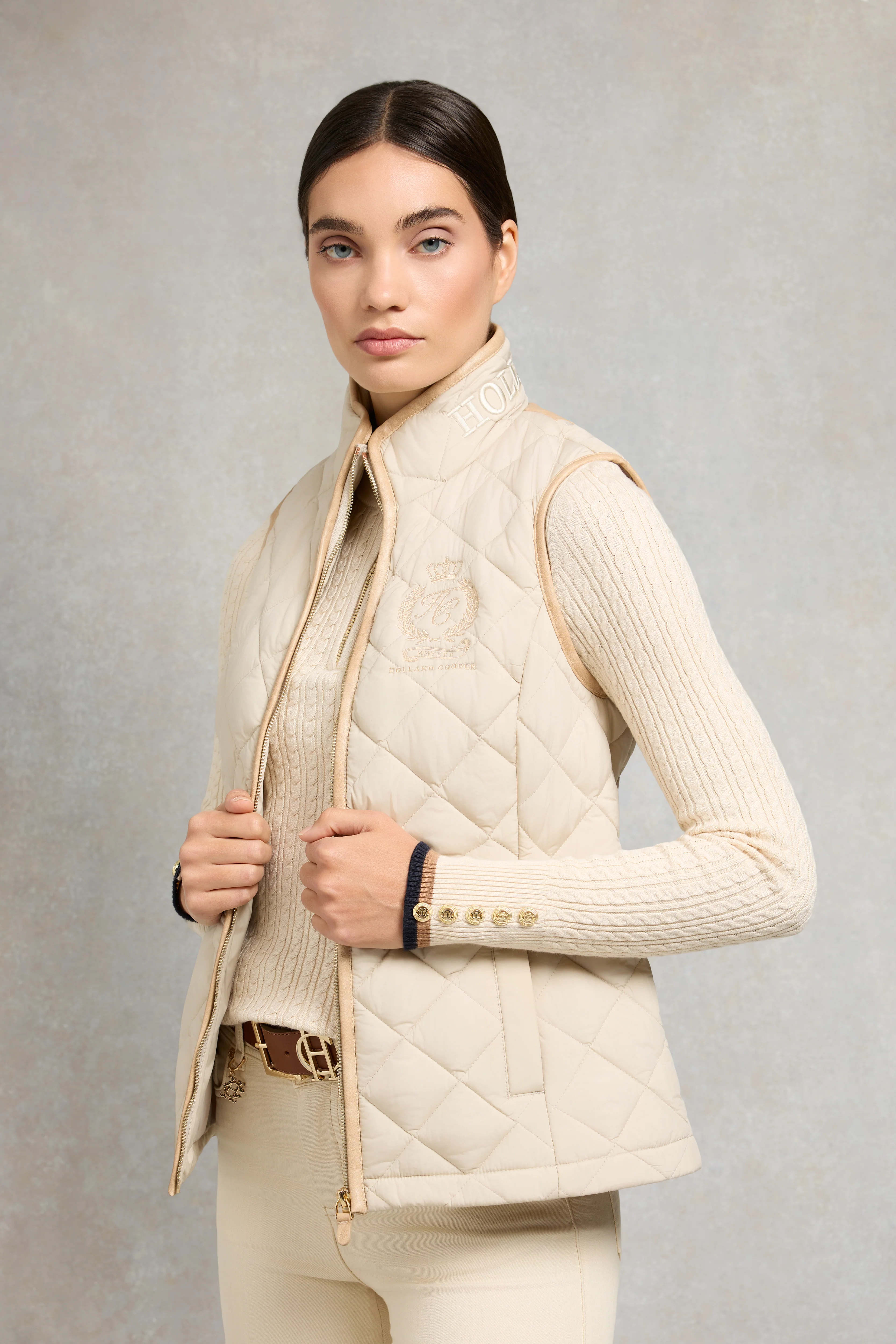 Lightweight Country Gilet - Image 2