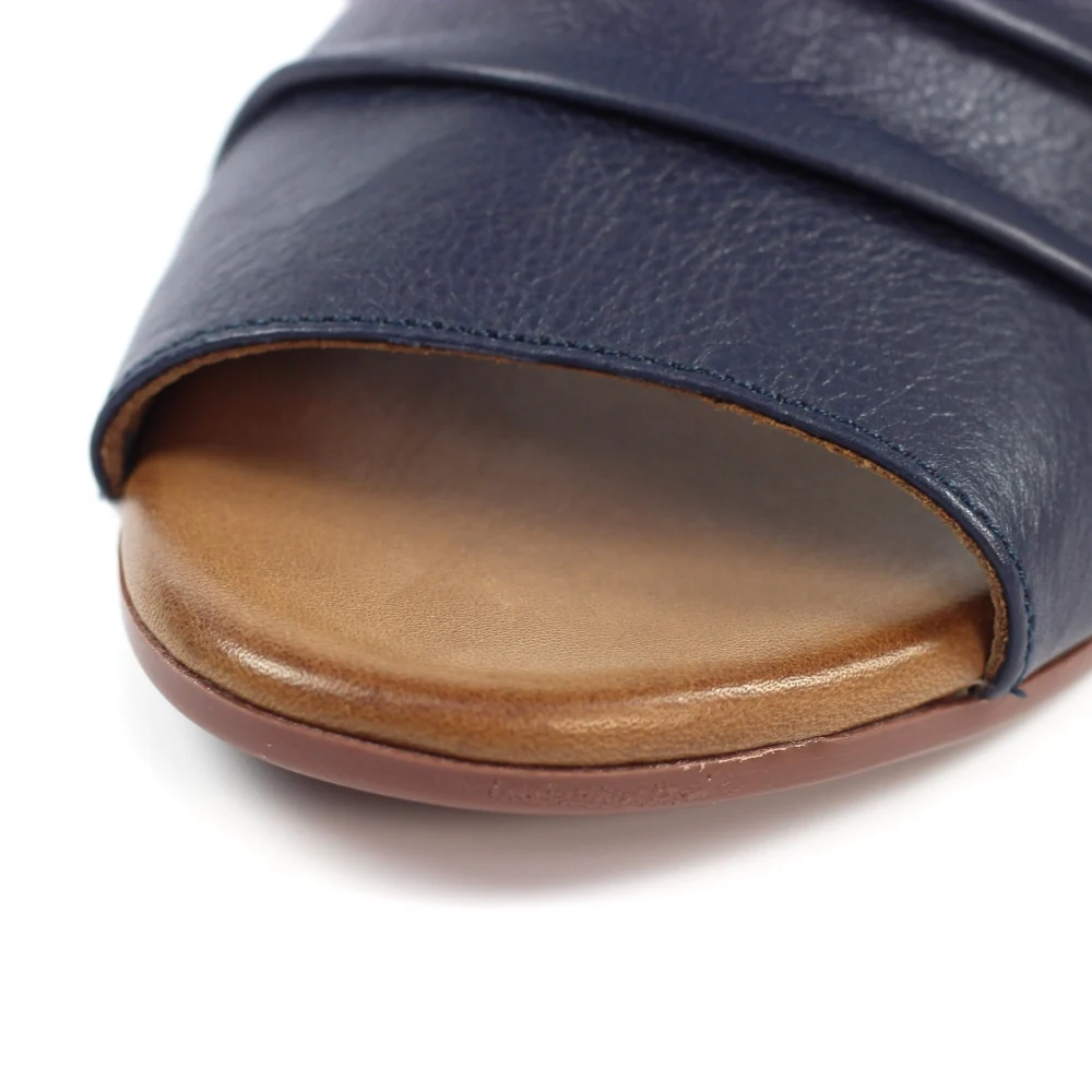 Lunar Jaden Navy Leather Sandal - Image 8