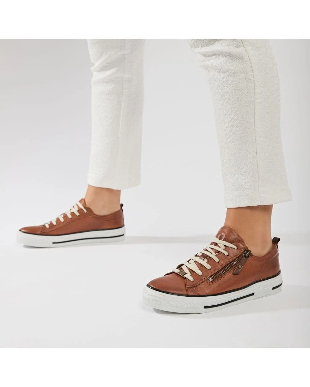 Brayleigh Leather Trainer - Image 4