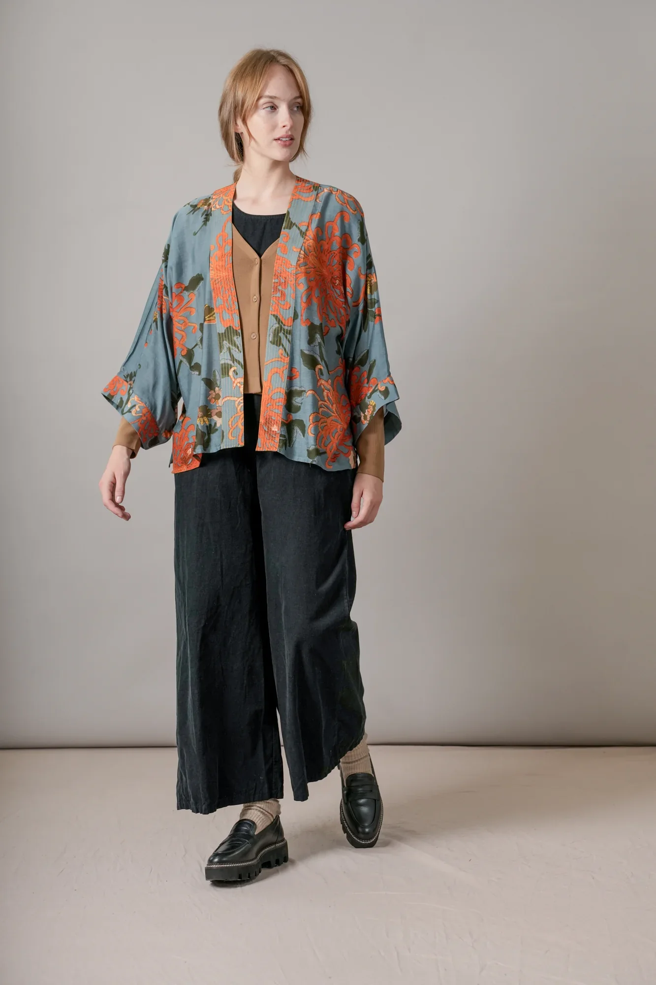 Chrysanthemum Grey Kimono - Image 3