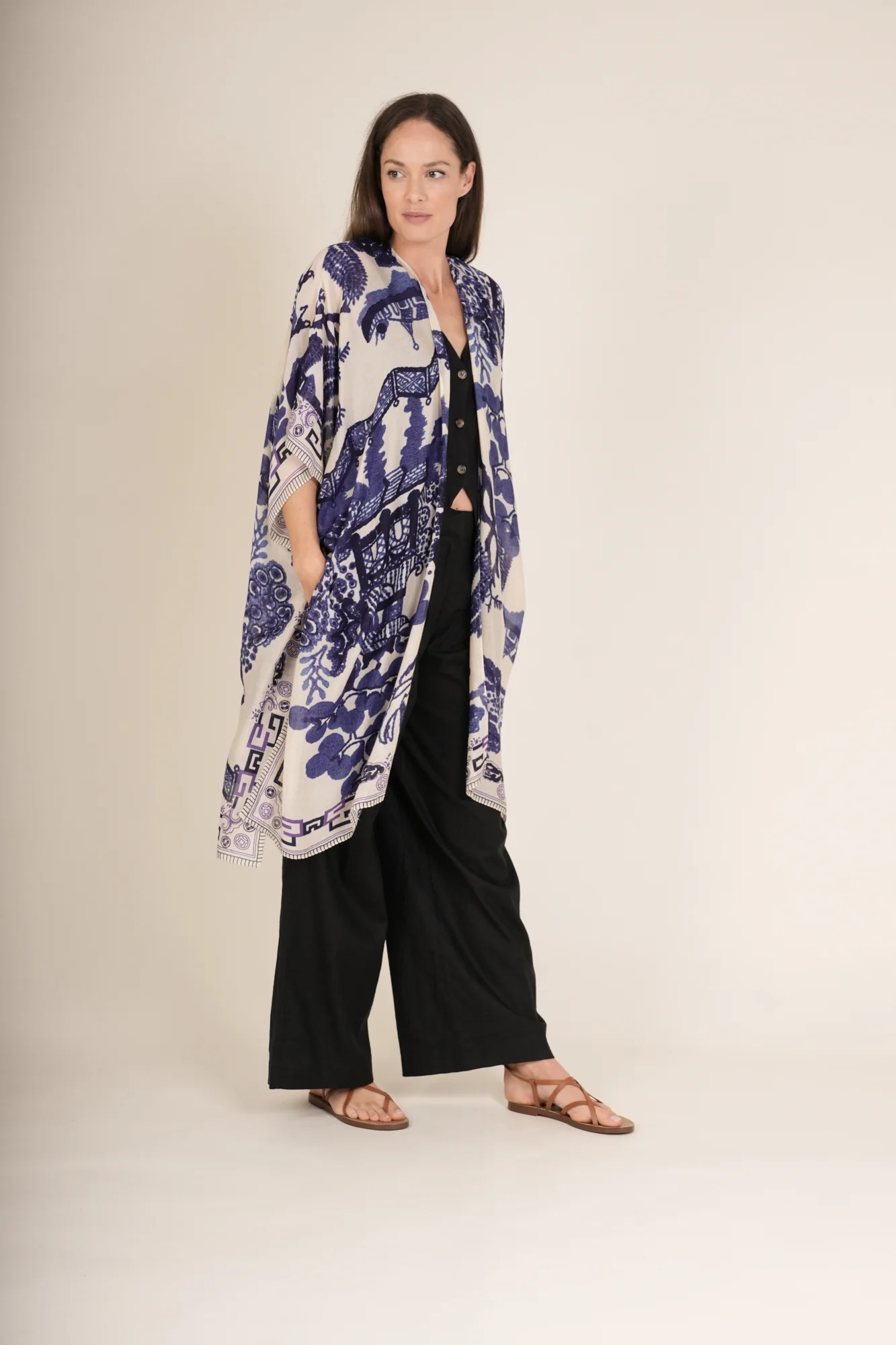 Giant Willow Blue Throwover - Image 3