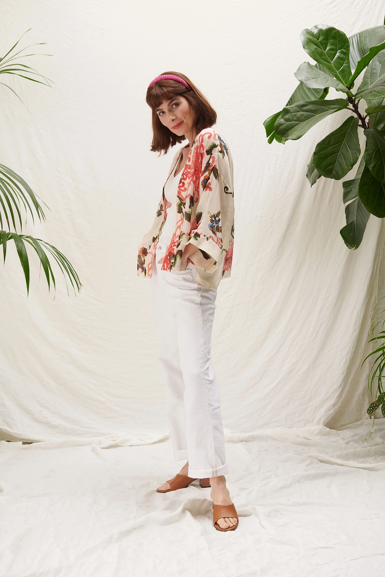 Kimono Chrysanthemum Ecru - Image 3