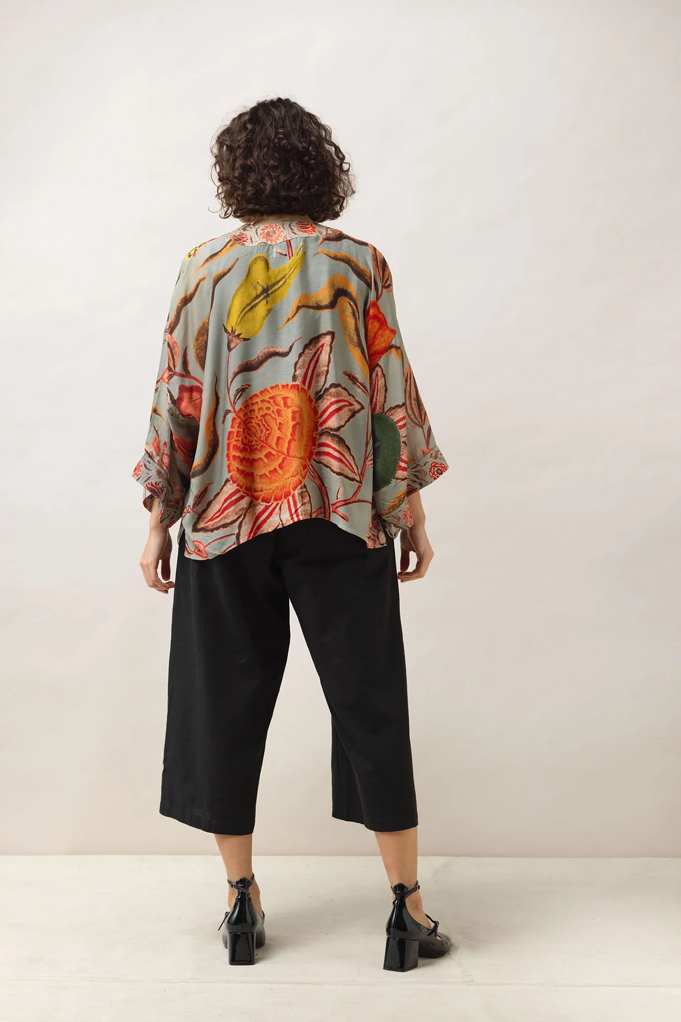 Kimono Joy Grey - Image 4