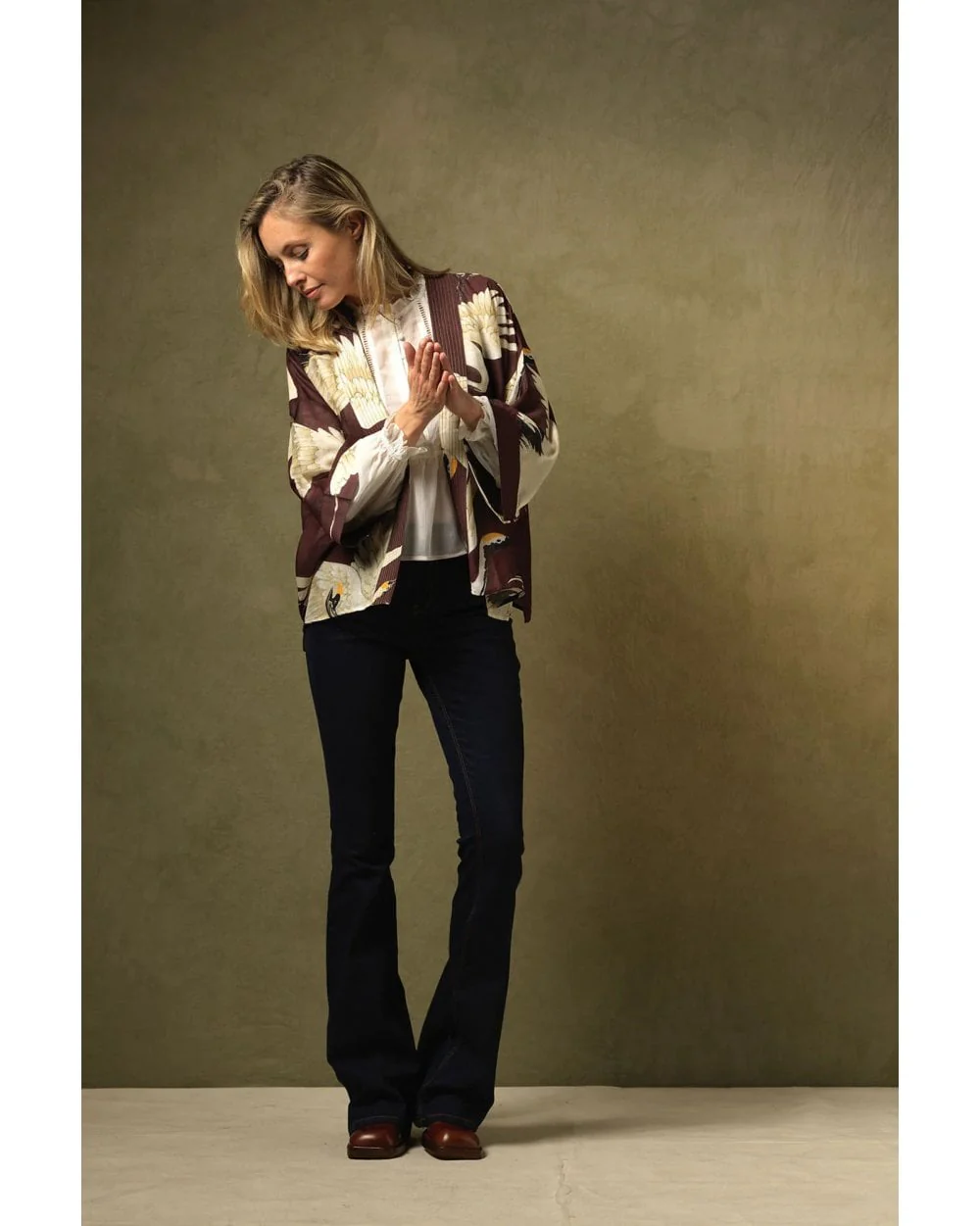 Stork Burgundy Kimono - Image 5