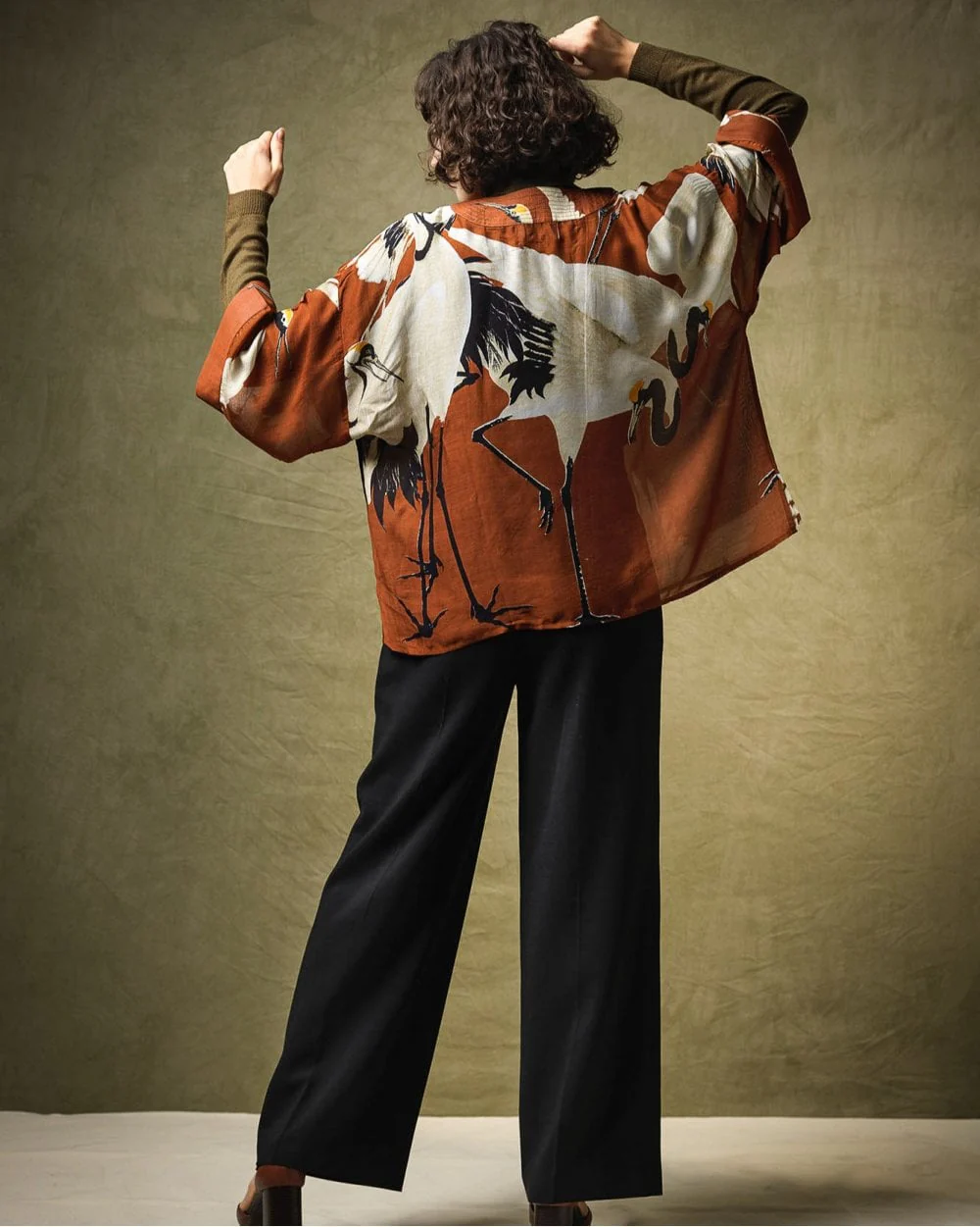 Stork Cigar Kimono - Image 4