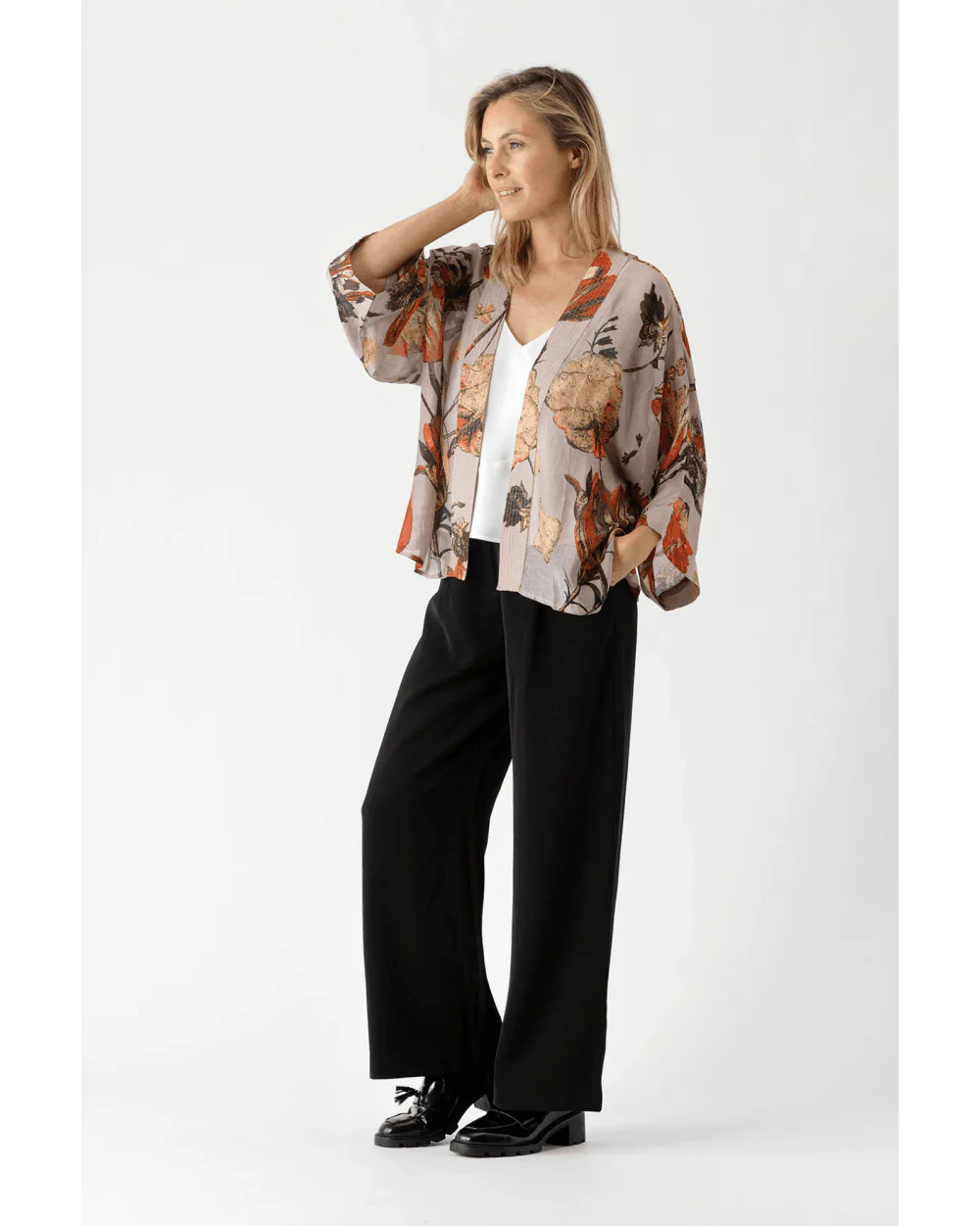 Tulip Red Kimono - Image 4