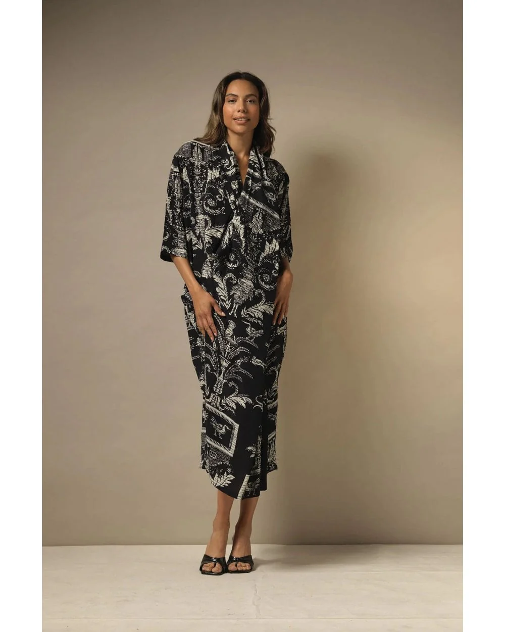 Vintage Damask Black Rachel Dress -M/L - Image 3