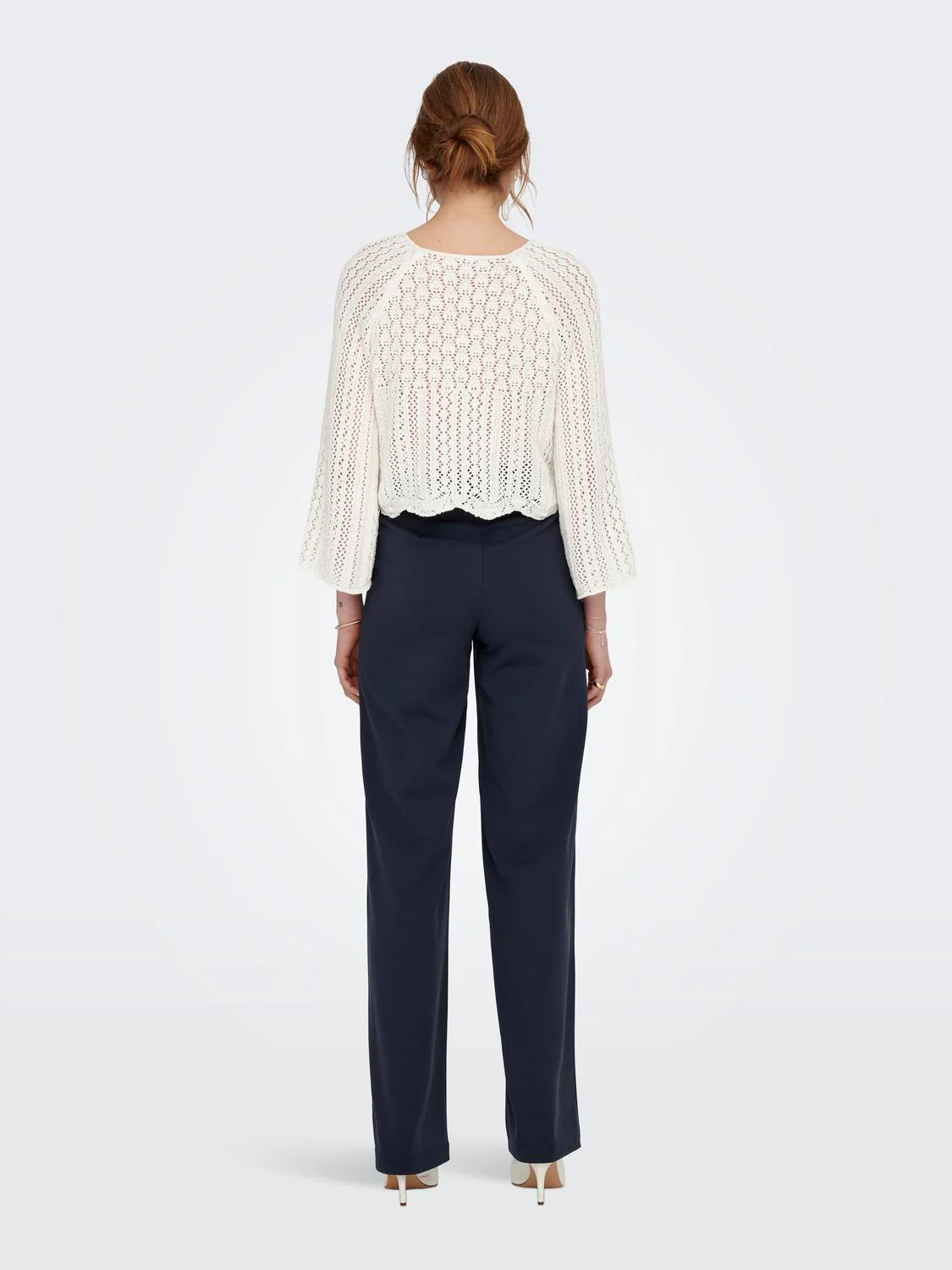 Cropped Knitted Pullover - Image 4