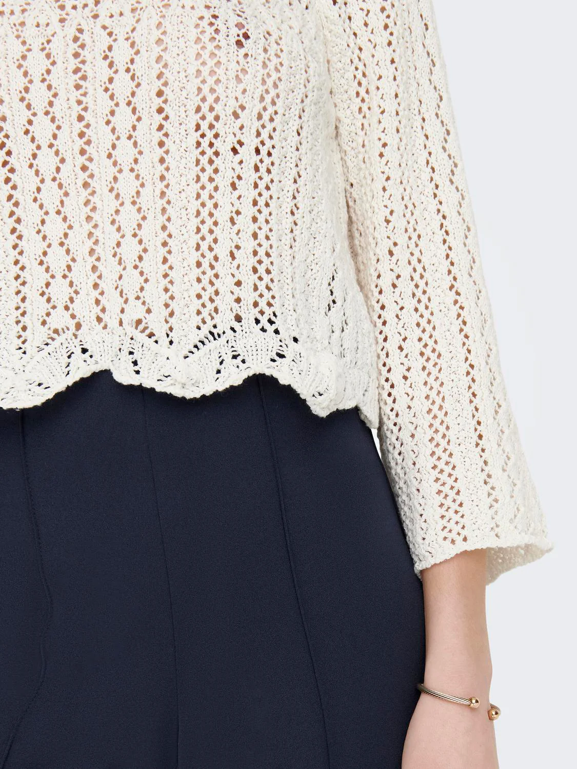 Cropped Knitted Pullover - Image 5