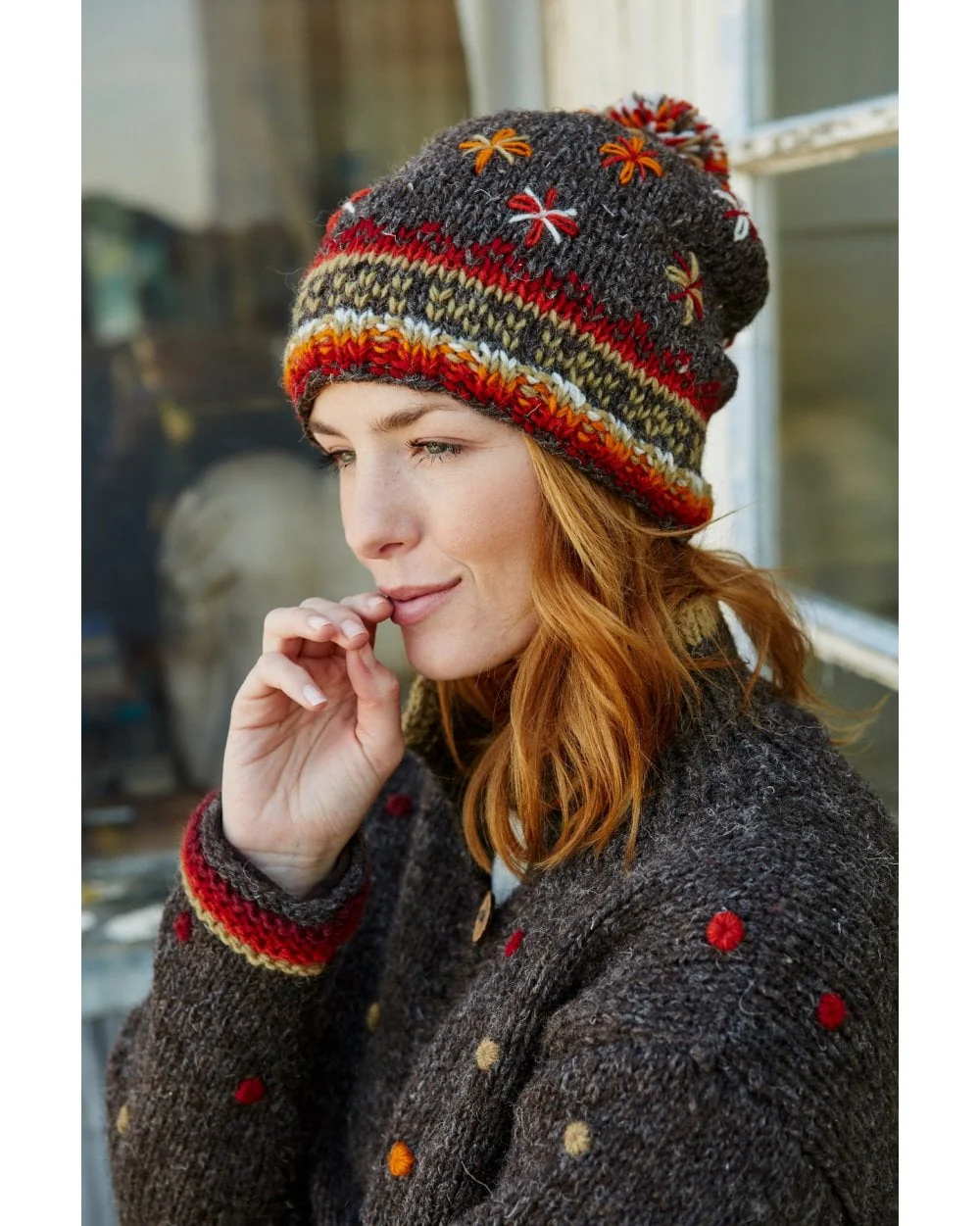 Littlehampton Bobble Beanie Bark