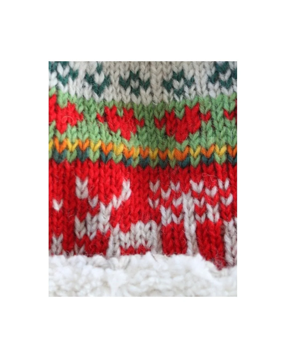 Reindeer Christmas Bobble Beanie - Image 4