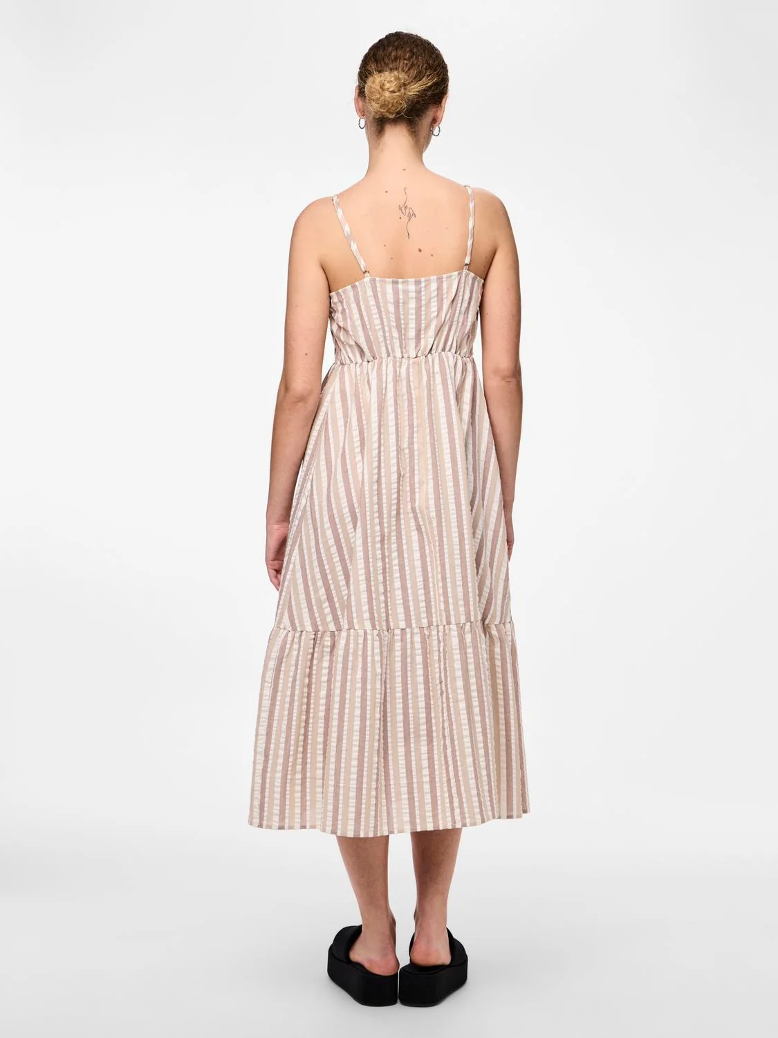 PCAITLYN Seersucker Midi Dress - Image 3