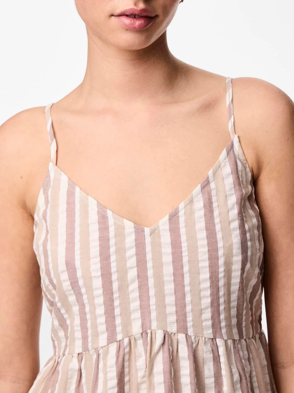 PCAITLYN Seersucker Midi Dress - Image 4
