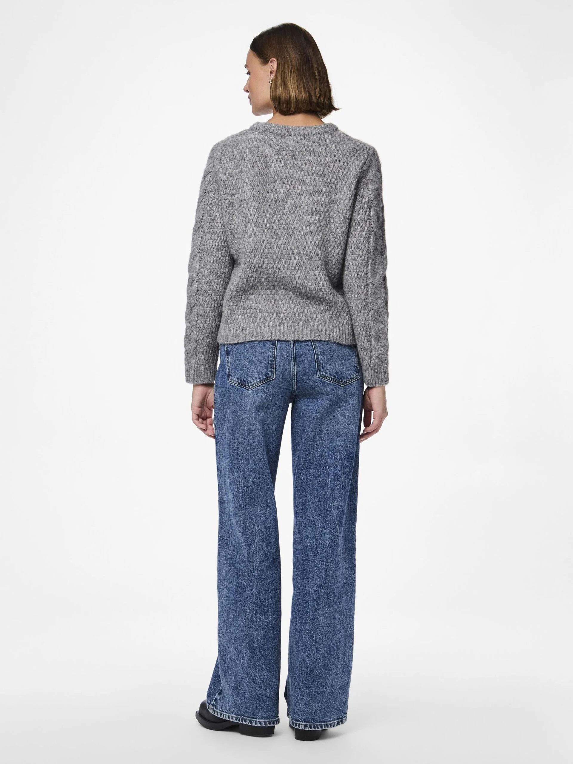PCNINA JUMPER - Image 14