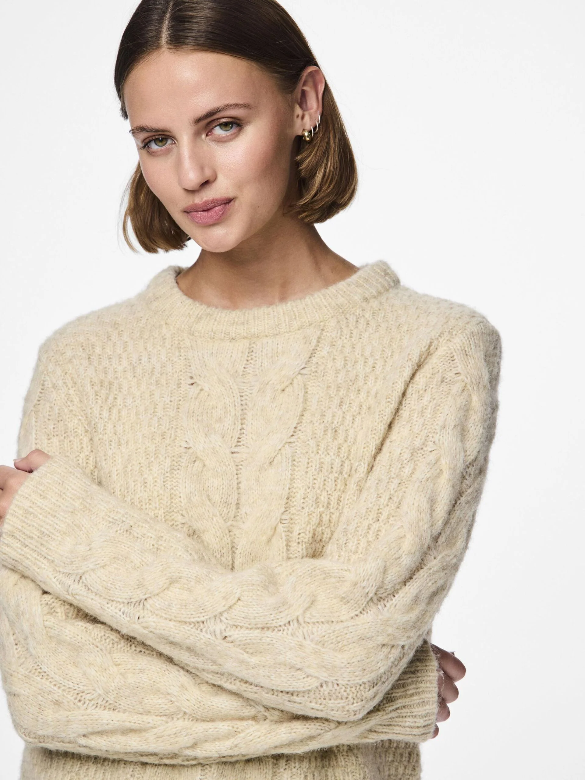 PCNINA JUMPER - Image 4