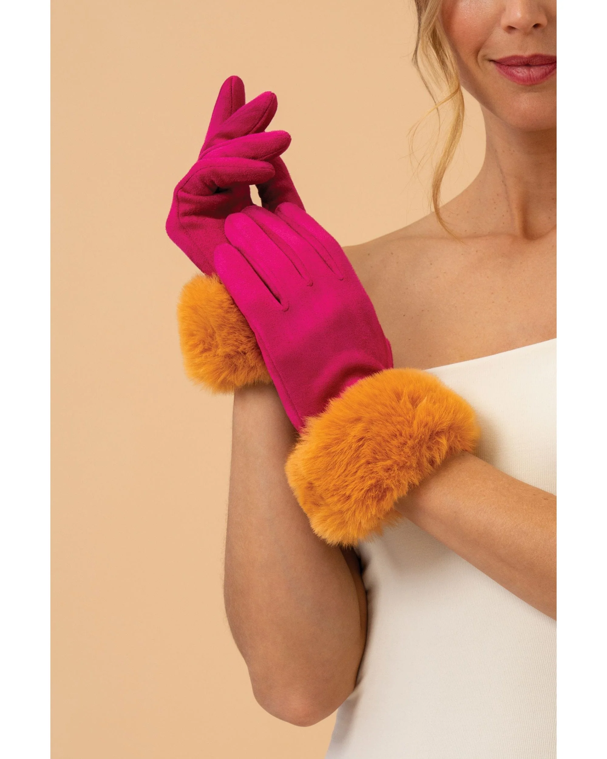 Bettina Faux Suede/Faux Fur Gloves - Image 2