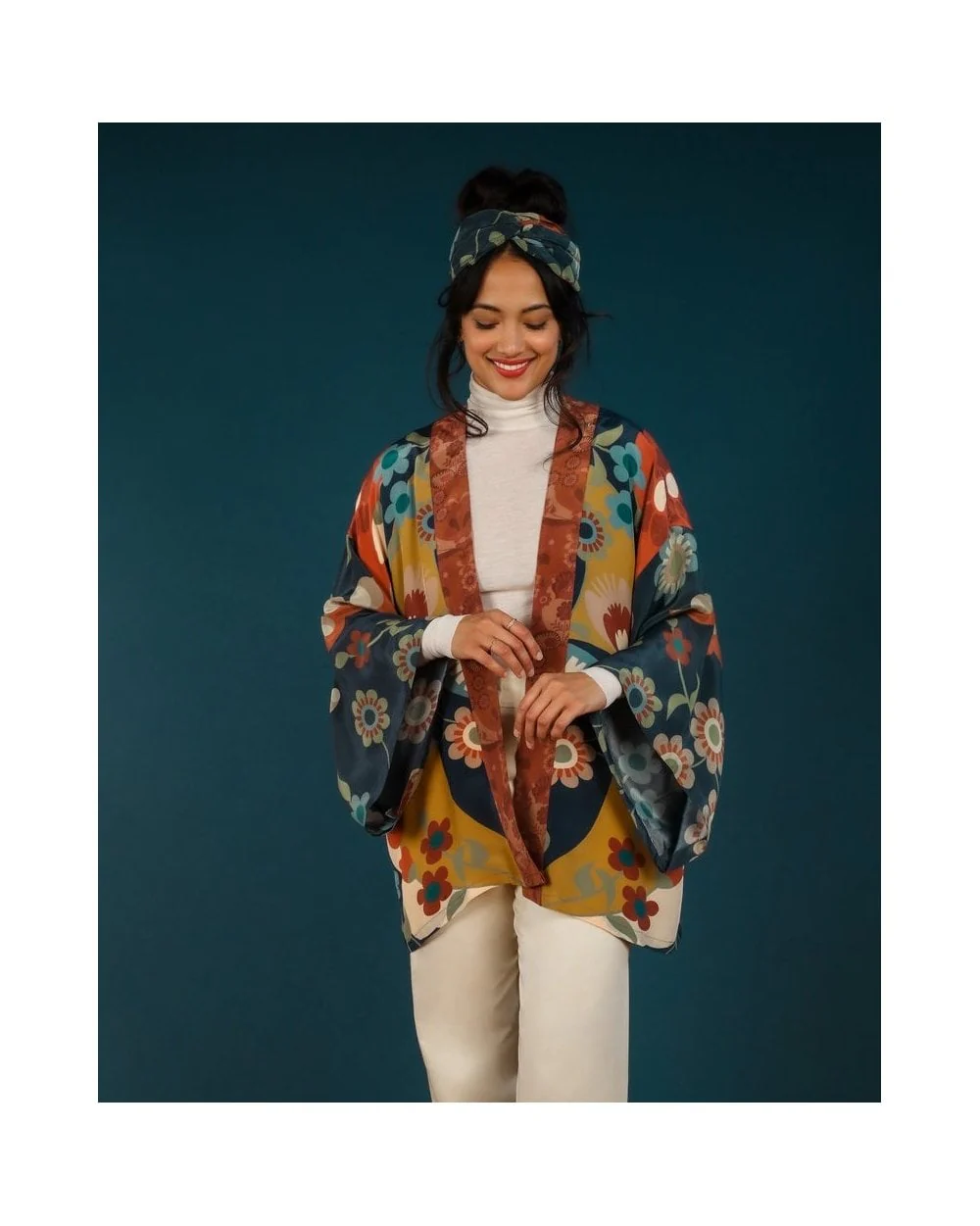 Scandinavian Flora Kimono Jacket - Image 3