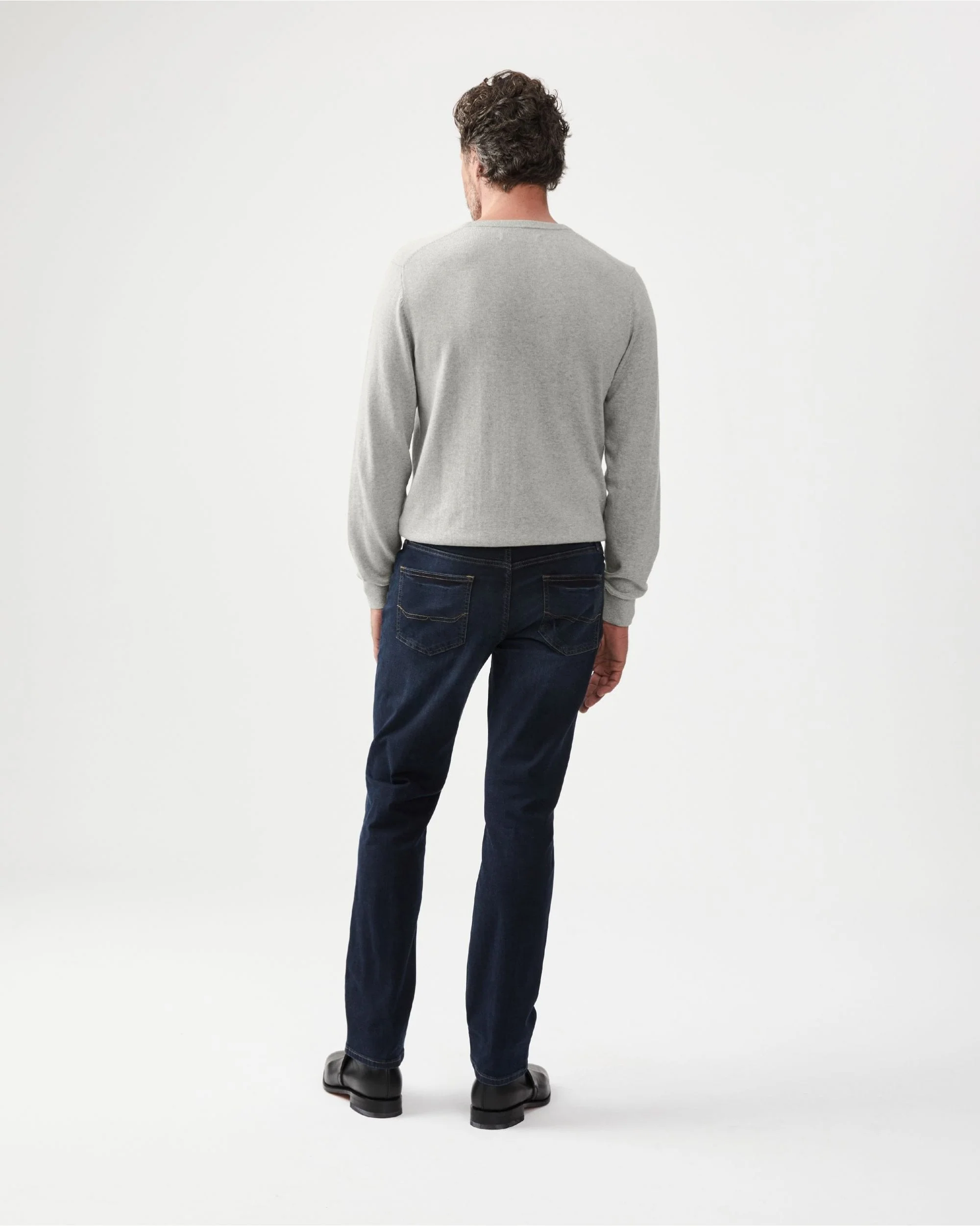 Howe Sweater - Image 4