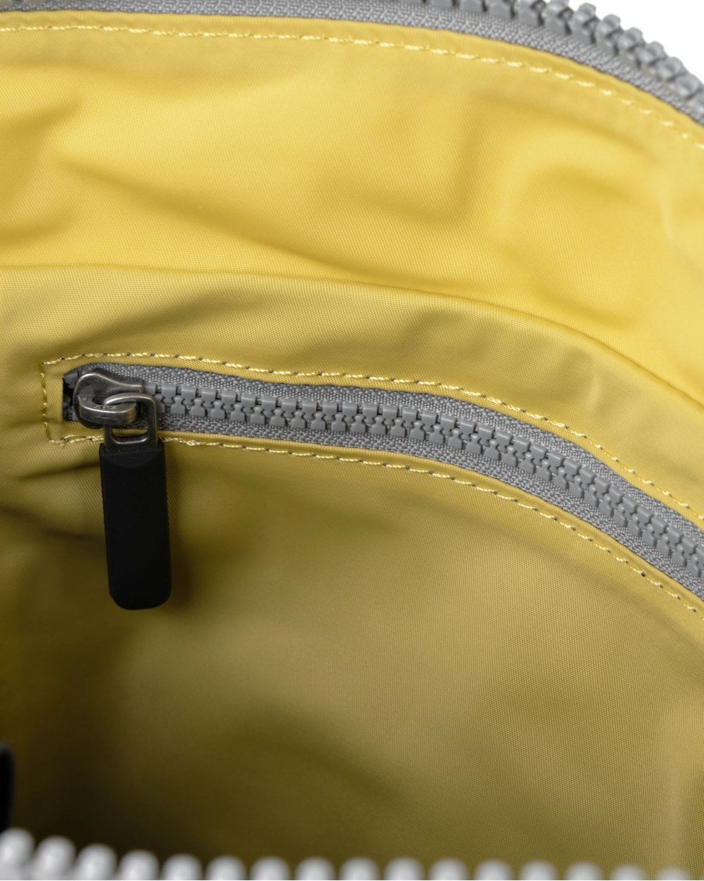 Black Label Bantry B Bamboo Recycled Nylon Small - Image 7