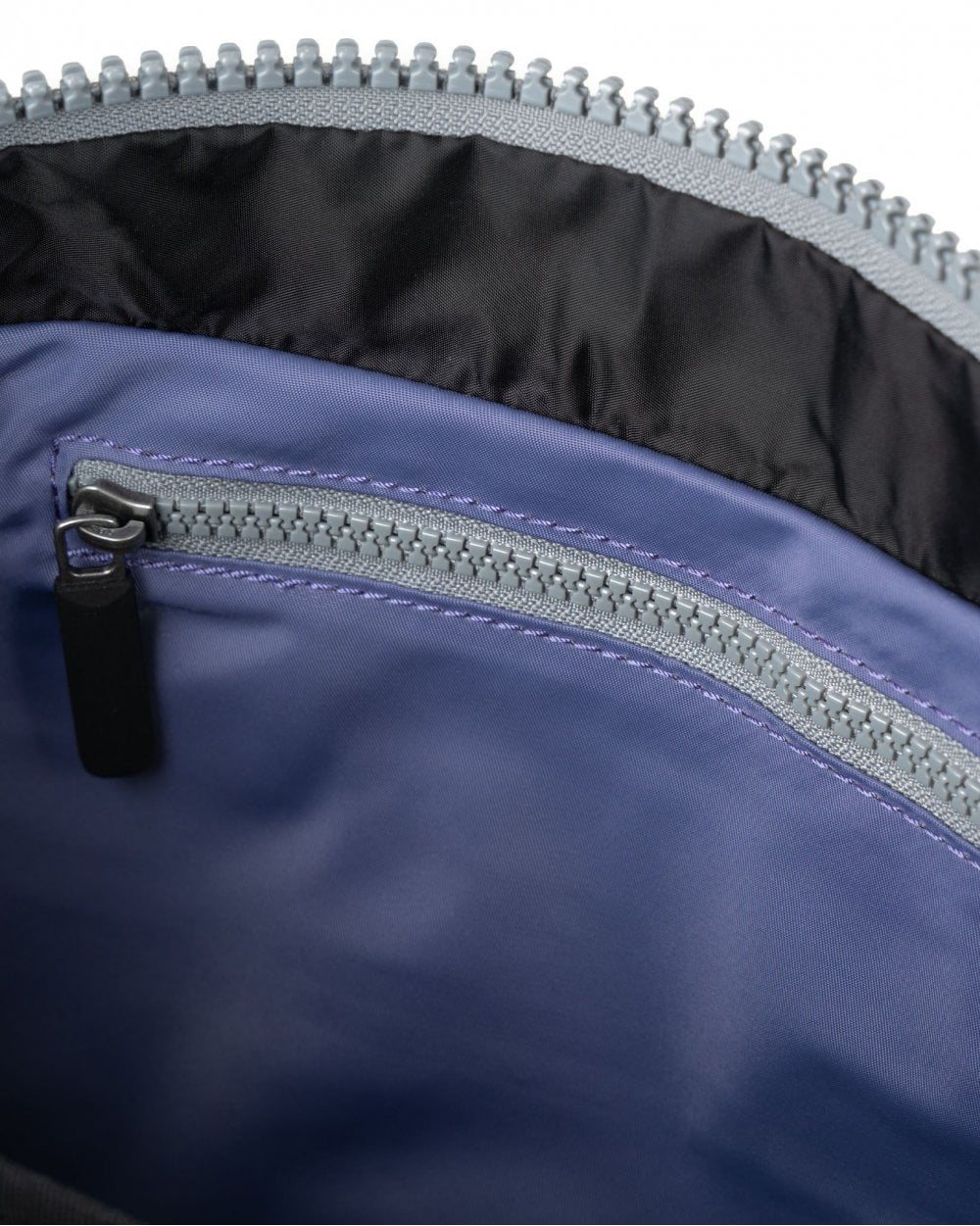 Black Label Canfield B Dusted Peri Recycled Nylon Medium - Image 7