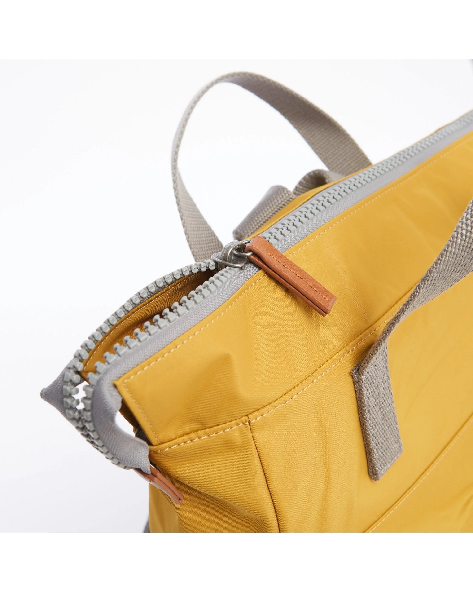Canfield B Corn Sustainable Backpack Medium - Image 6