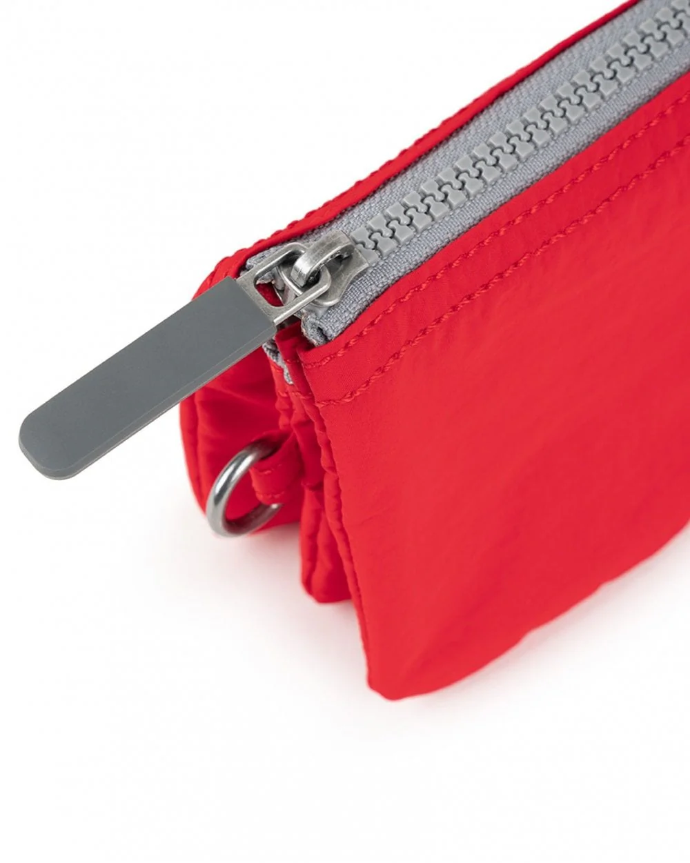 Carnaby Cranberry Recycled Taslon Small - Image 5
