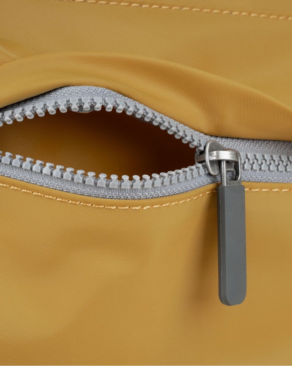 Trafalgar B Corn Recycled Nylon - Image 6