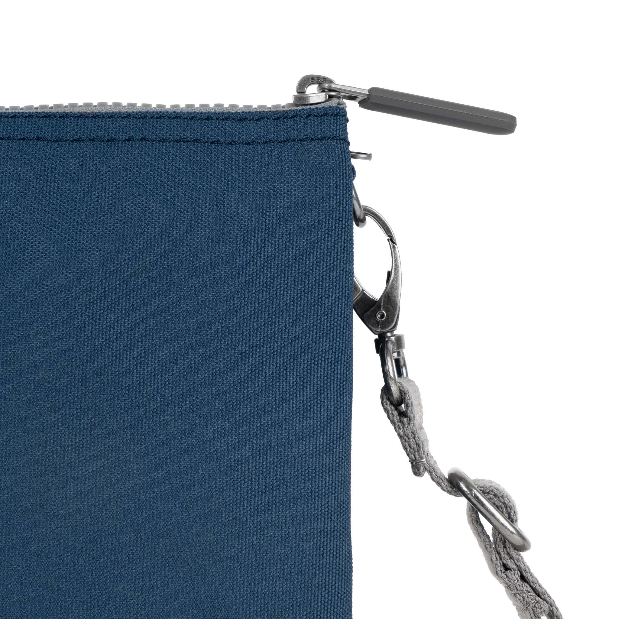 CARNABY CROSSBODY XL DEEP BLUE RECYCLED CANVAS - Image 5