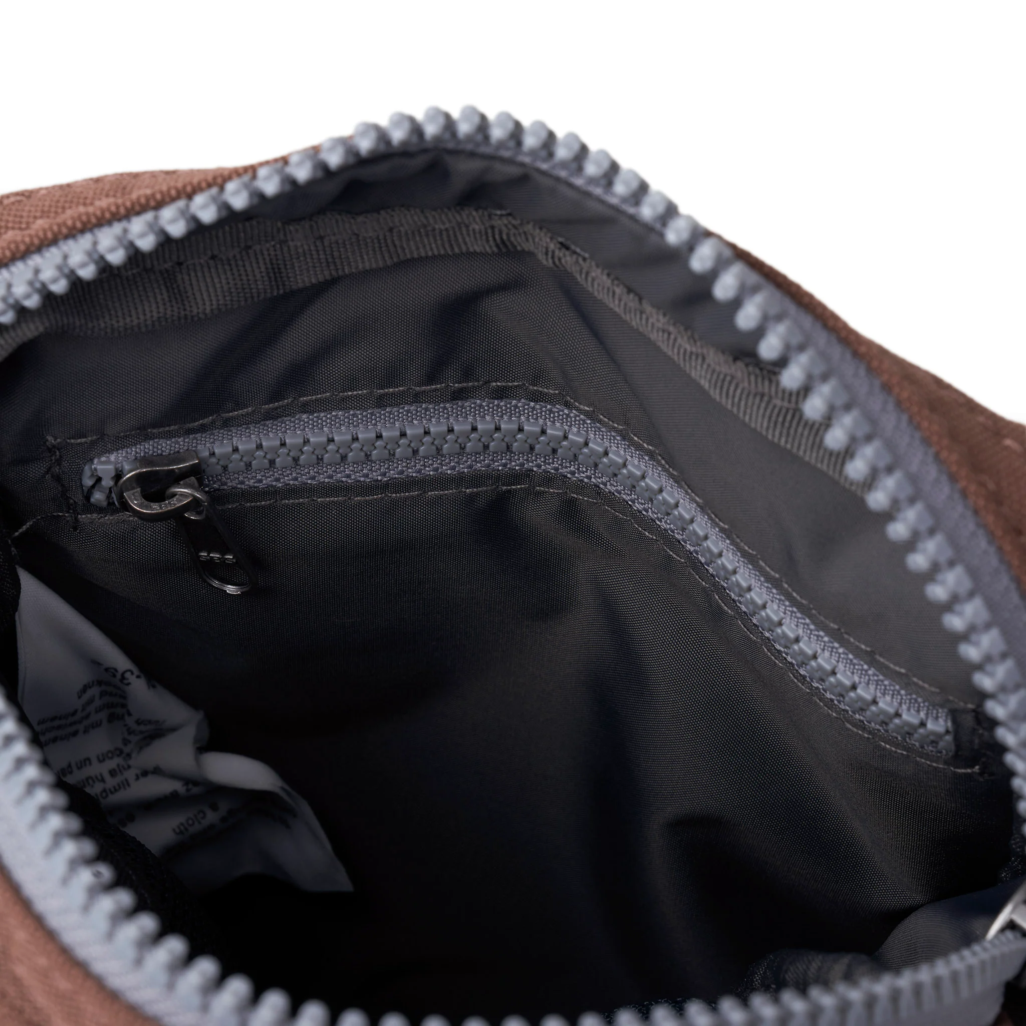 Bond Pocket Crossbody Bag in Coco - Image 5