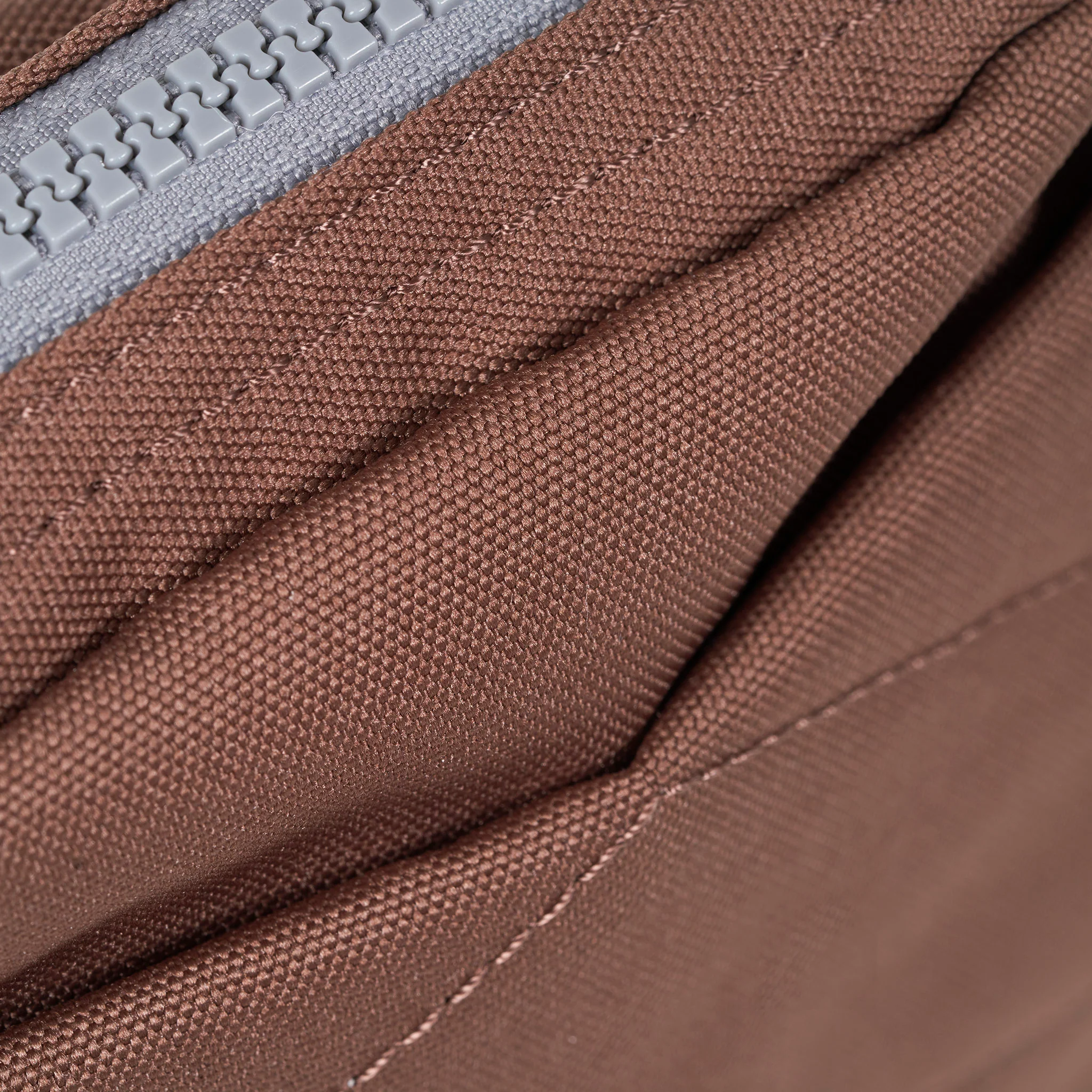 Bond Pocket Crossbody Bag in Coco - Image 7