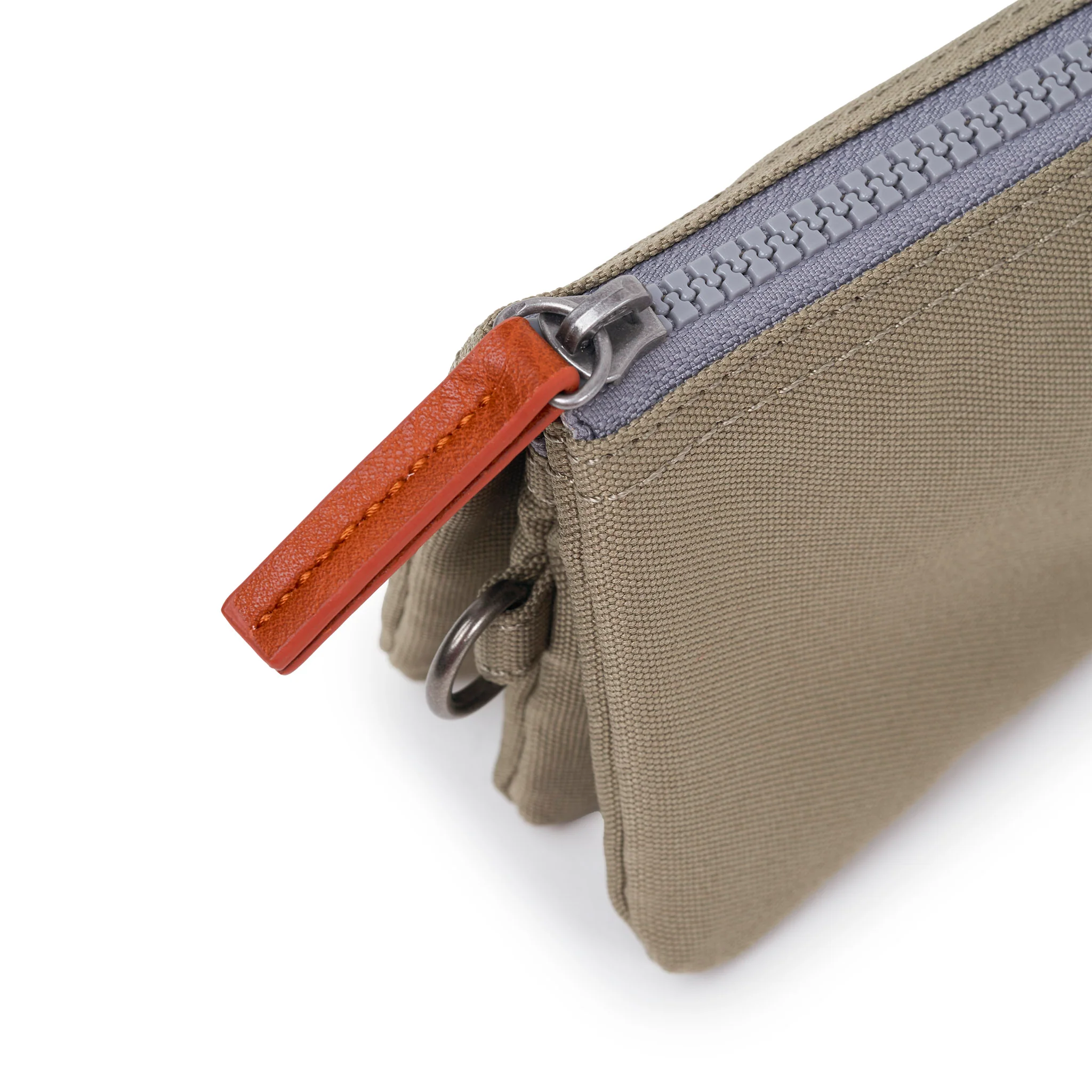 Carnaby Small Wallet in Taupe - Image 7