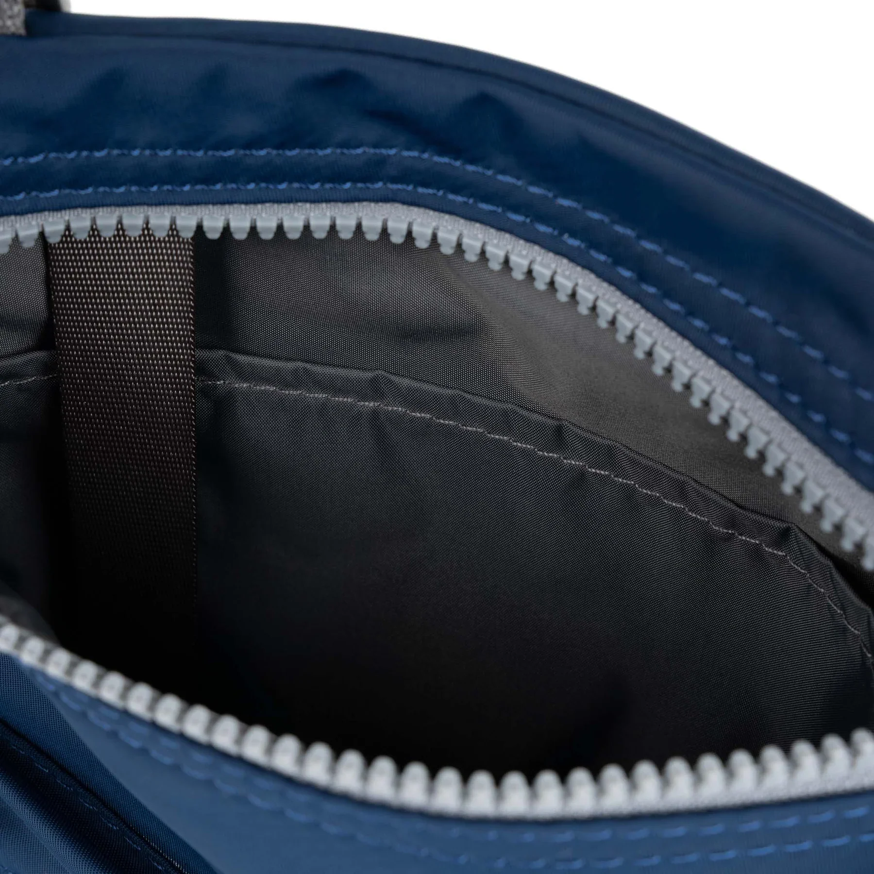 Chelsea B Crossbody Bag in Crisp Blue - Image 5