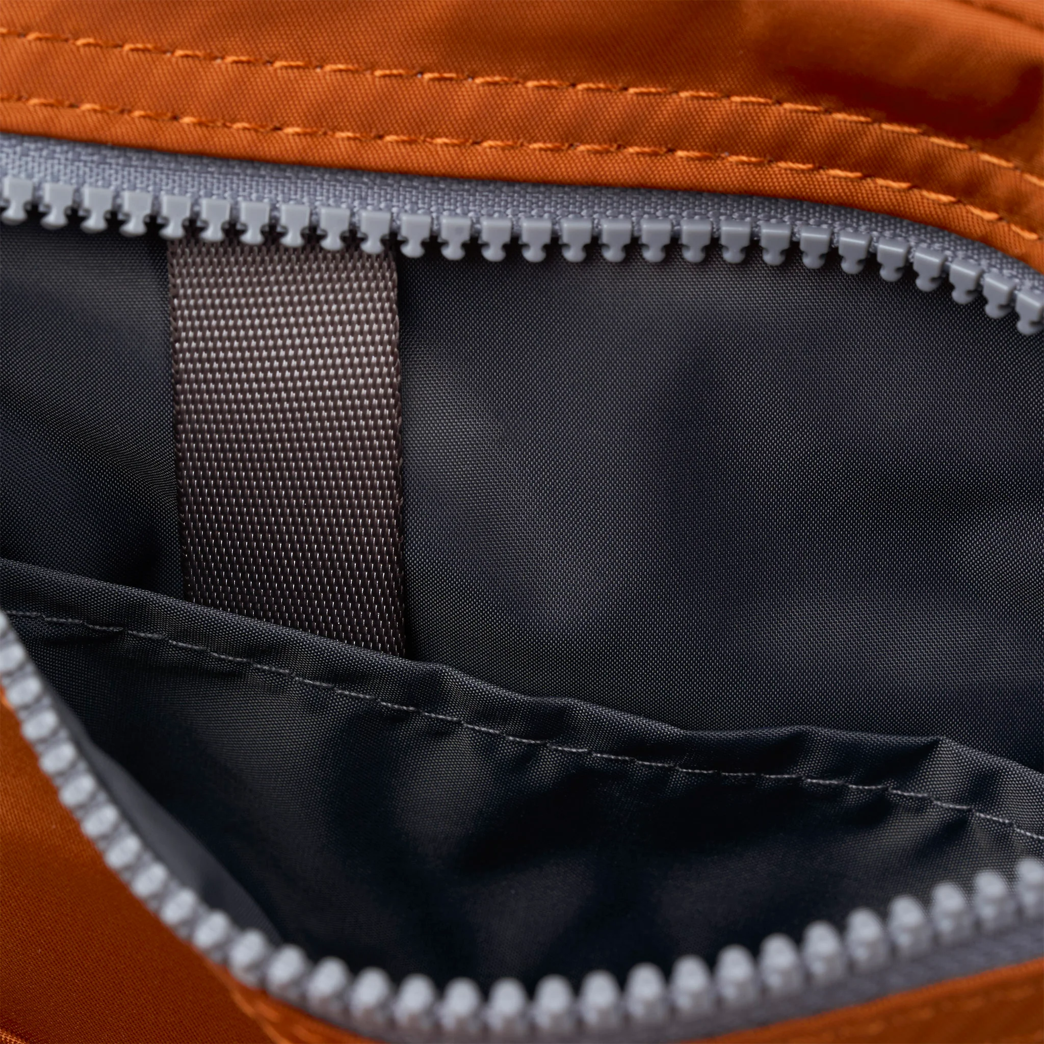 Chelsea B Medium Crossbody Bag in Bran - Image 4