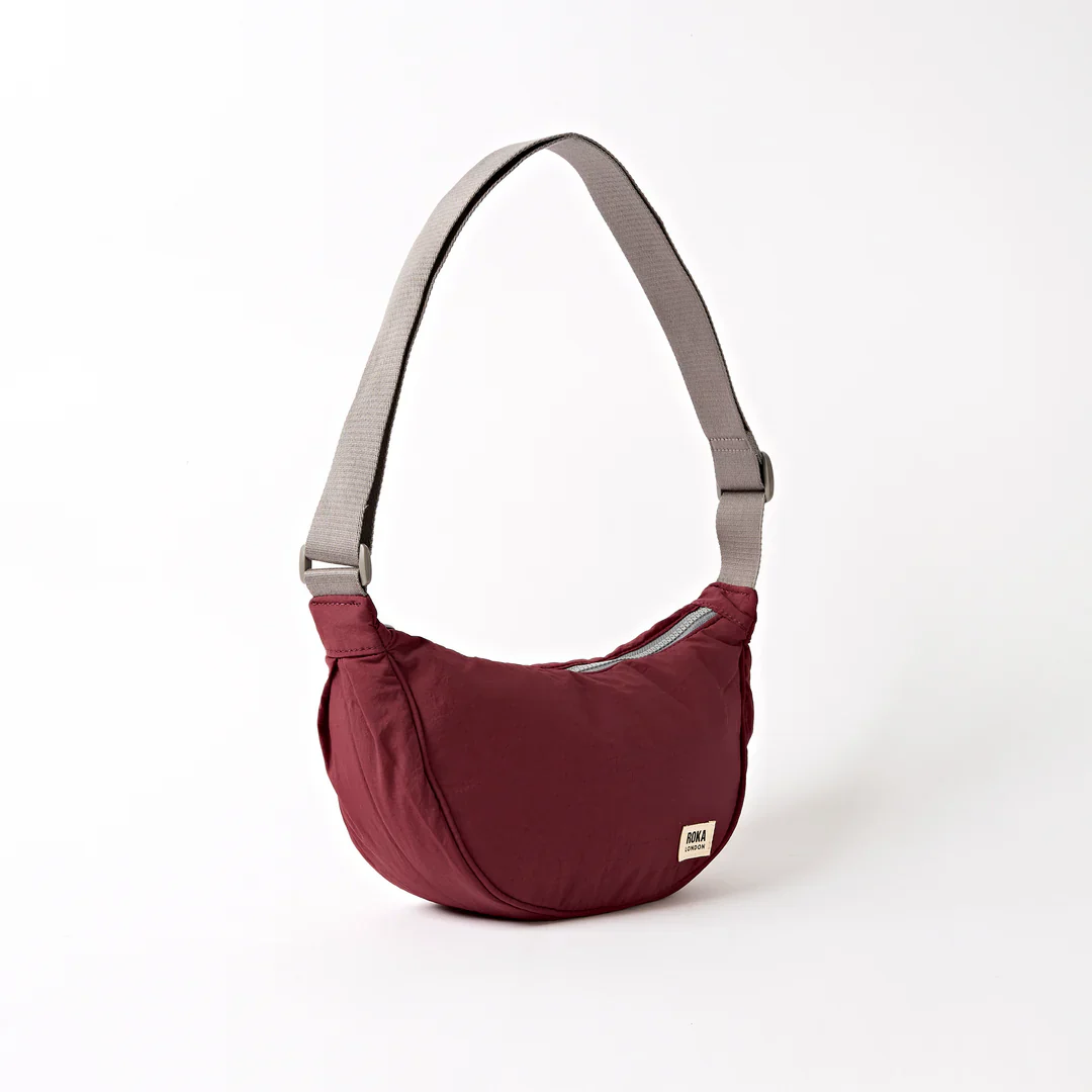 Farringdon Half Moon Bag in Bordeaux - Image 3