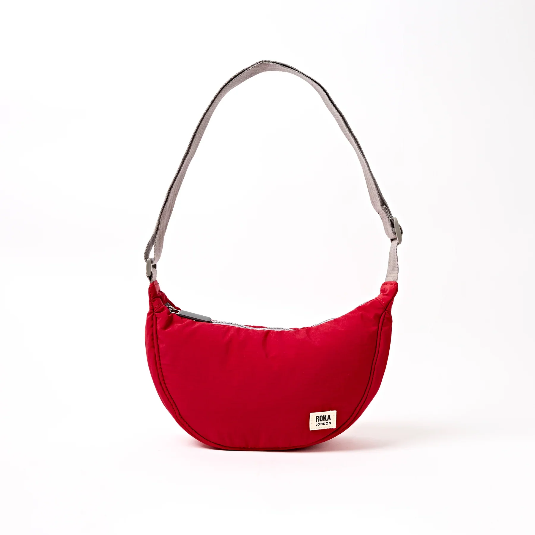 Farringdon Half Moon Bag in Chilli