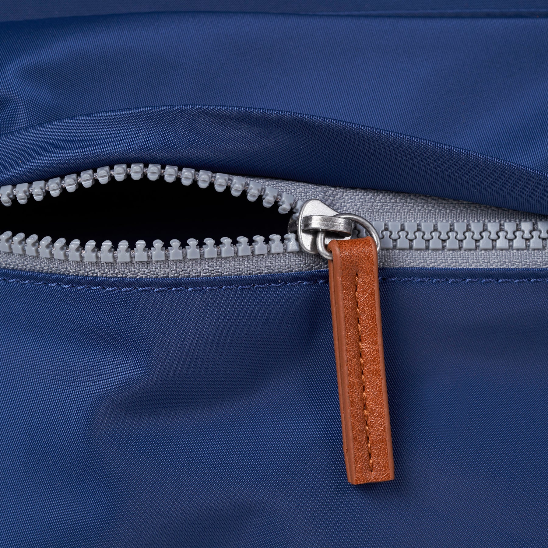 Kennington Crossbody Medium in Crisp Blue - Image 6