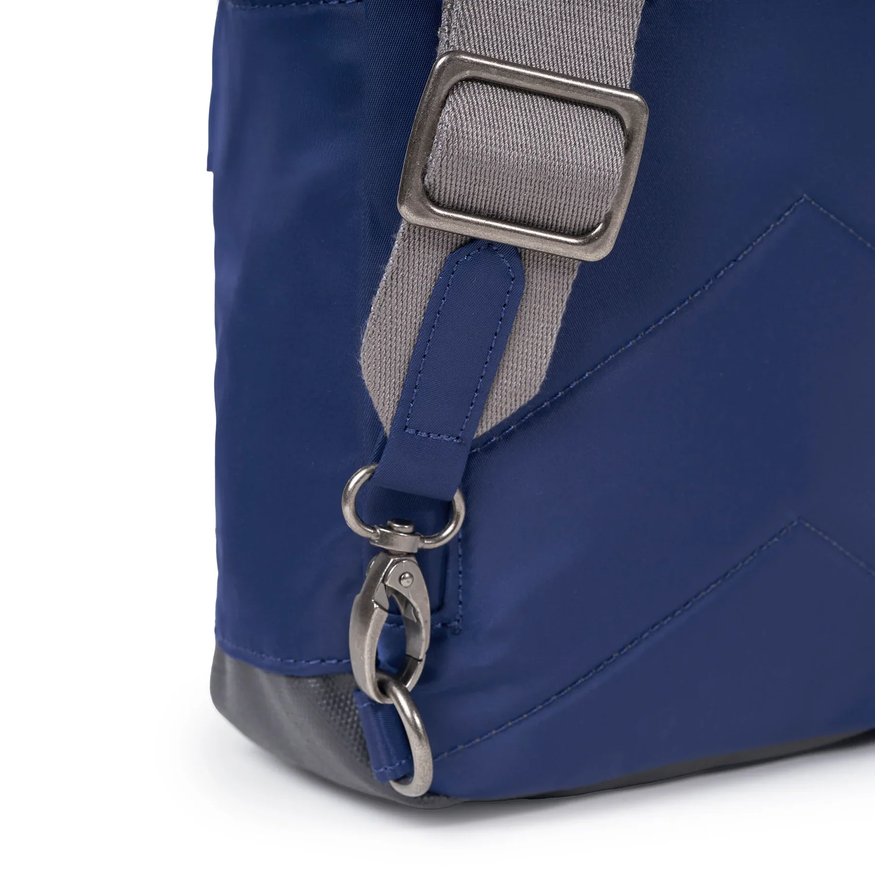 Willesden Sling Bag Large in Crisp Blue - Image 4