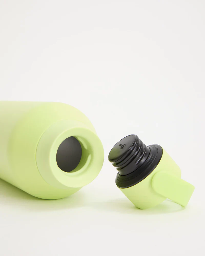 Series 3 Limelite Water Bottle 500ml - Image 3