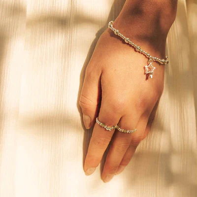 Sparkle Interlocking Star Bracelet - Image 2