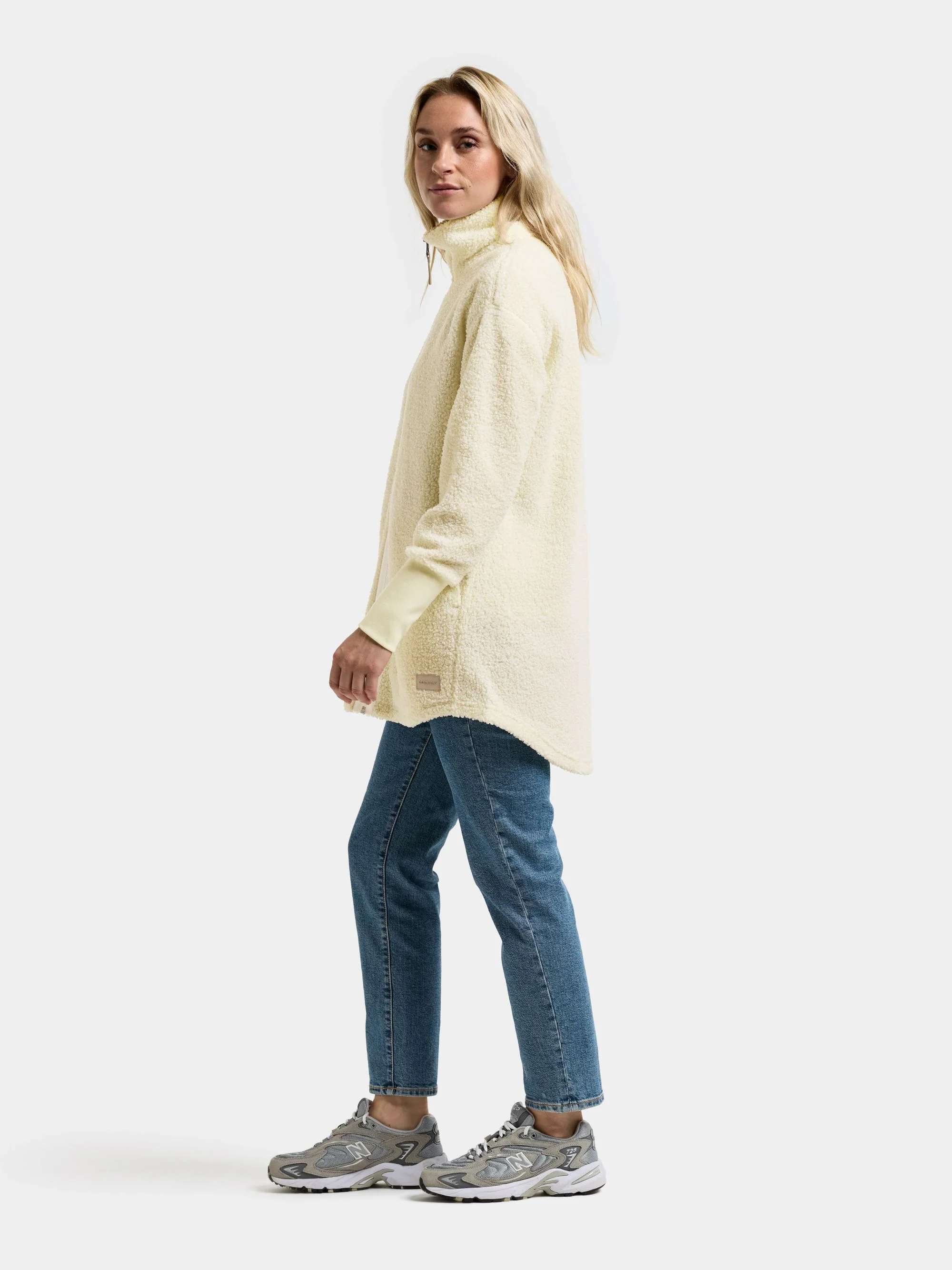 Tola Full-Zip - Image 17