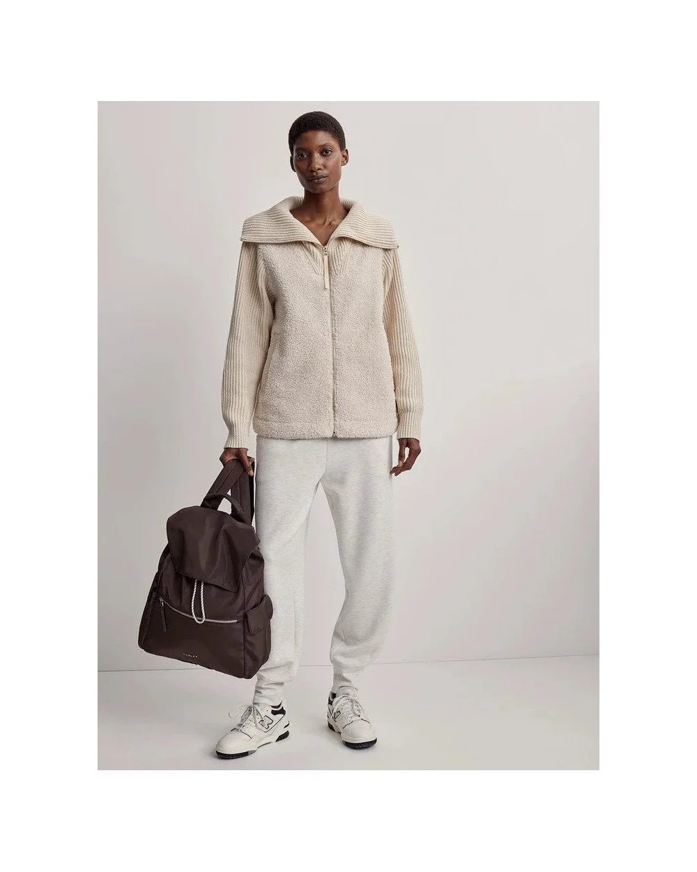 Ardley Zip Through - Image 2