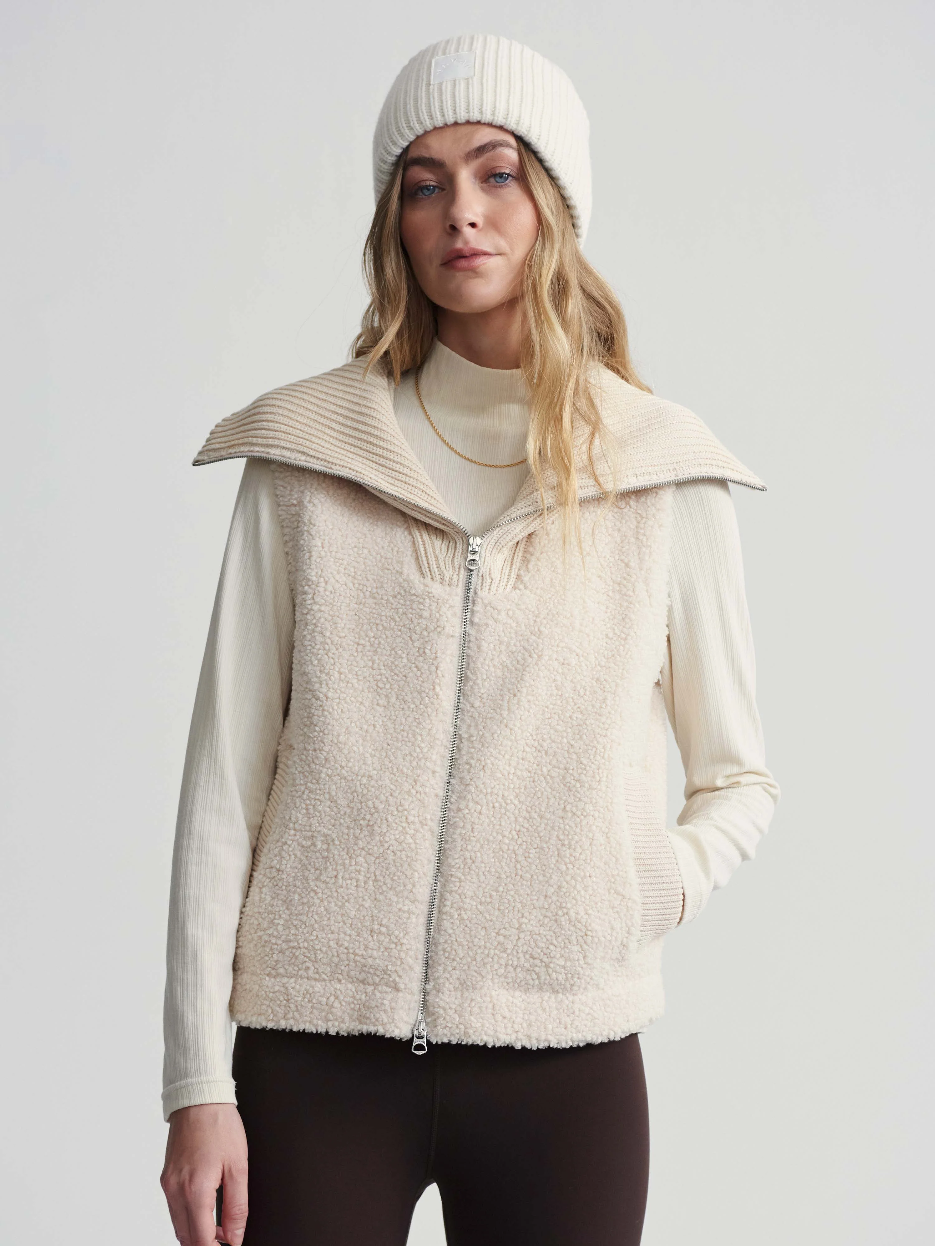 Aspen Gilet - Image 17