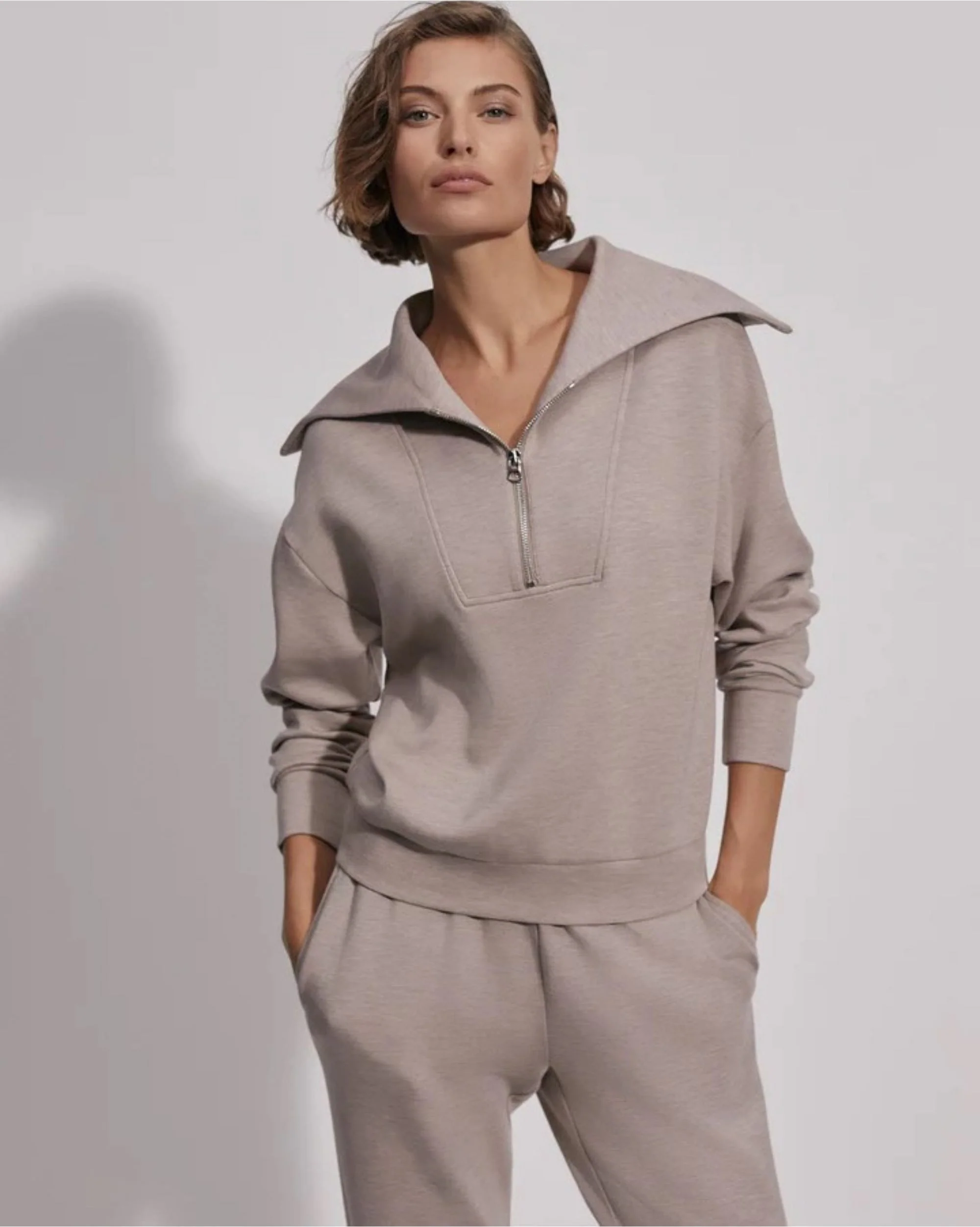 Yates Half Zip Sweat - Image 4