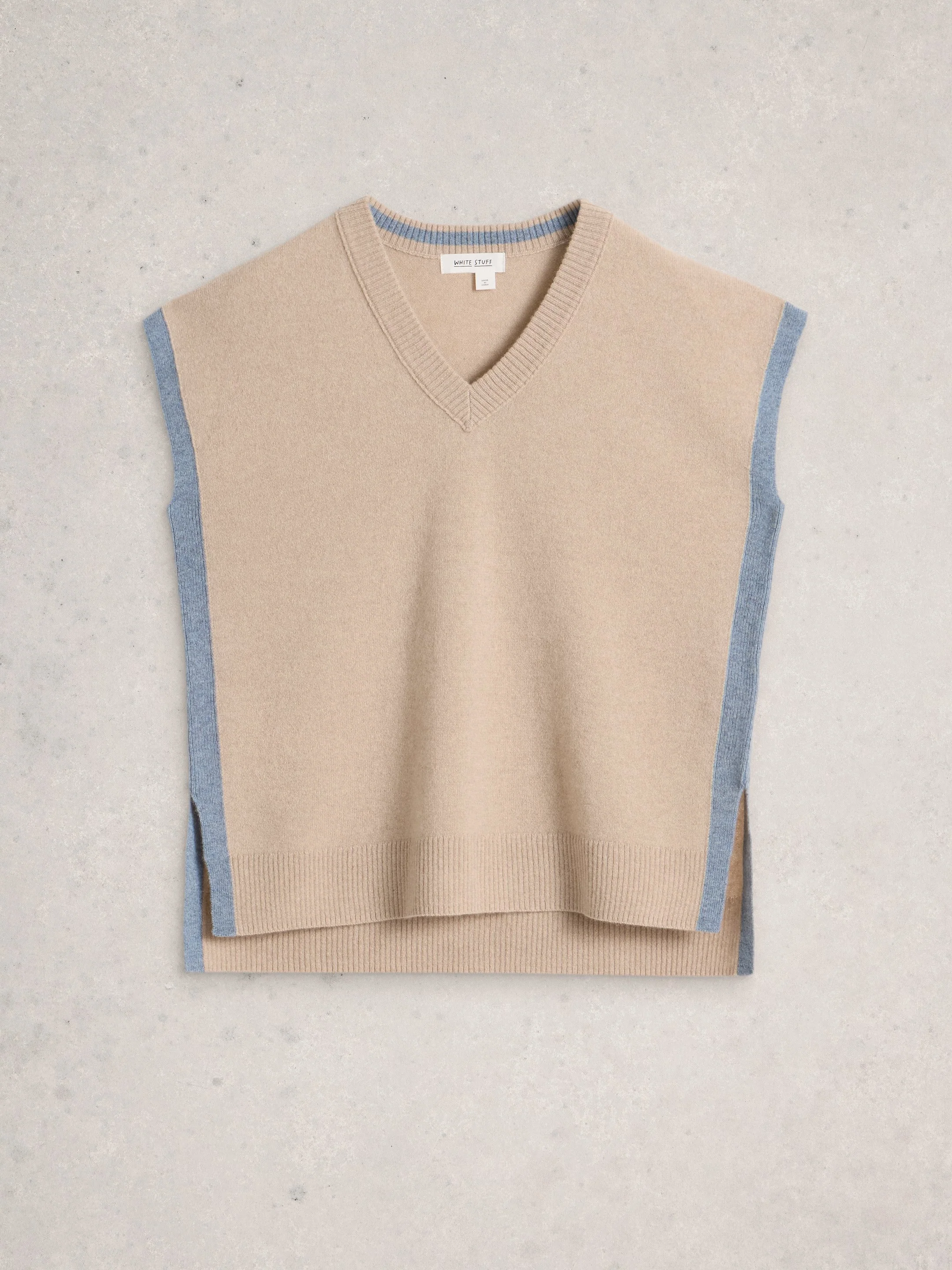 CASHMERE V NECK TANK - Image 2
