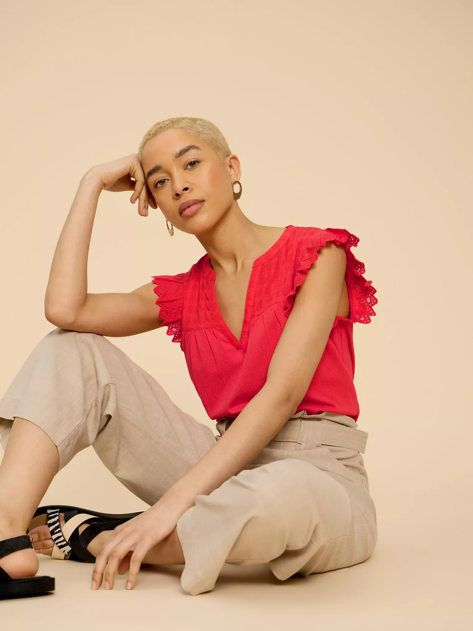 Tessa Woven Frill Top - Image 3